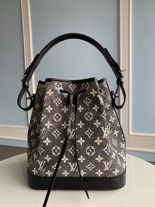 LO - LV Bags - 16100