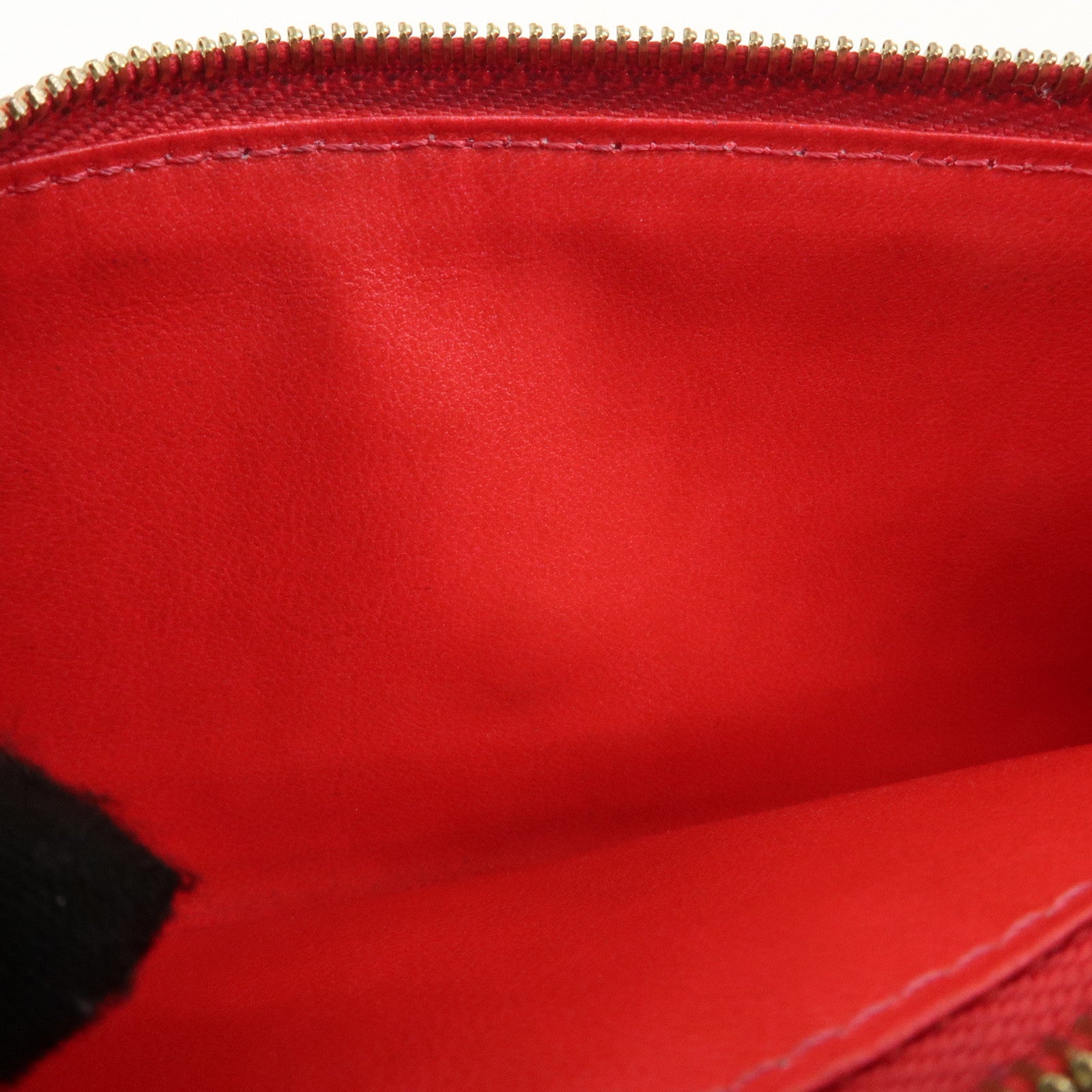 LO-LV bags 4050