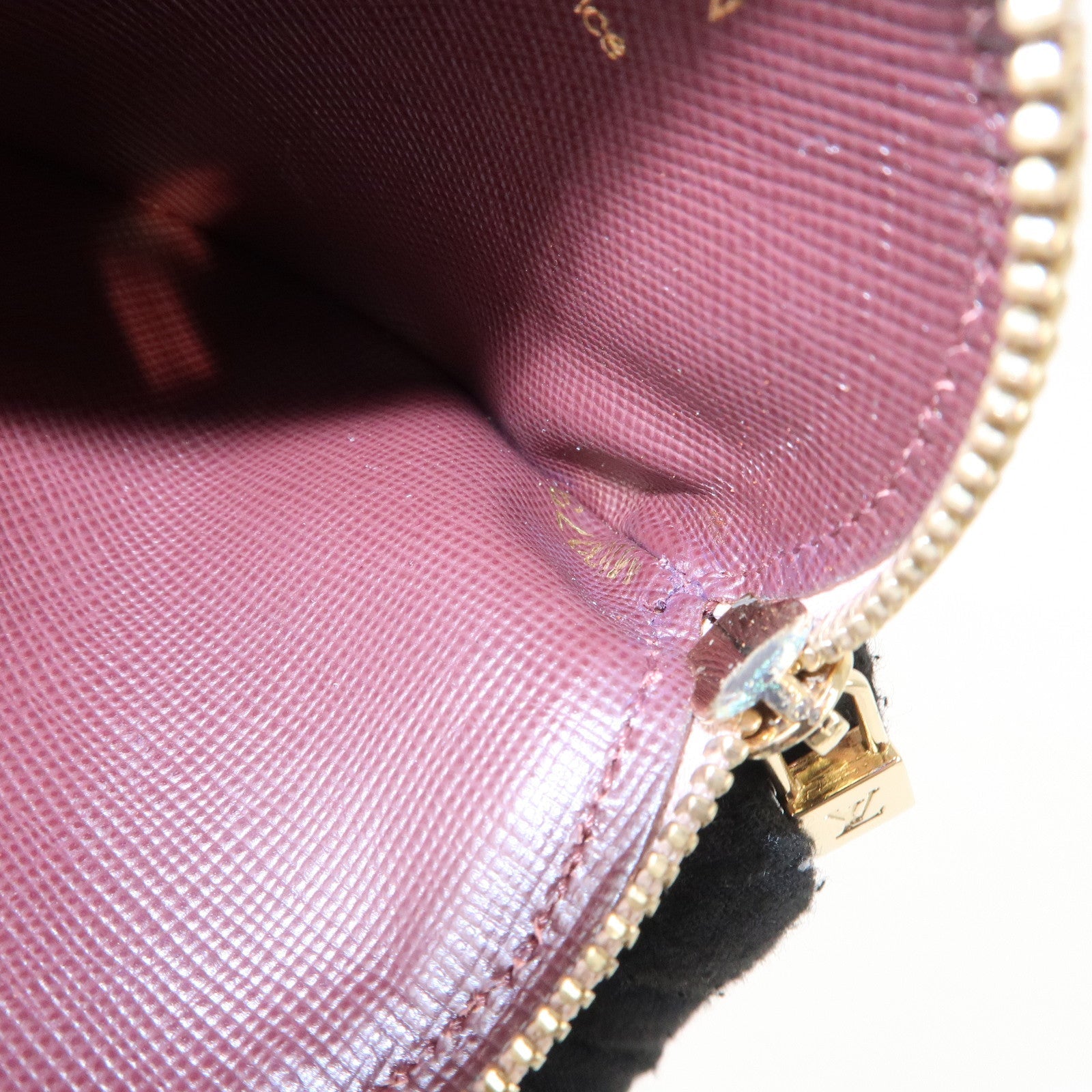 LO-LV bags 4001