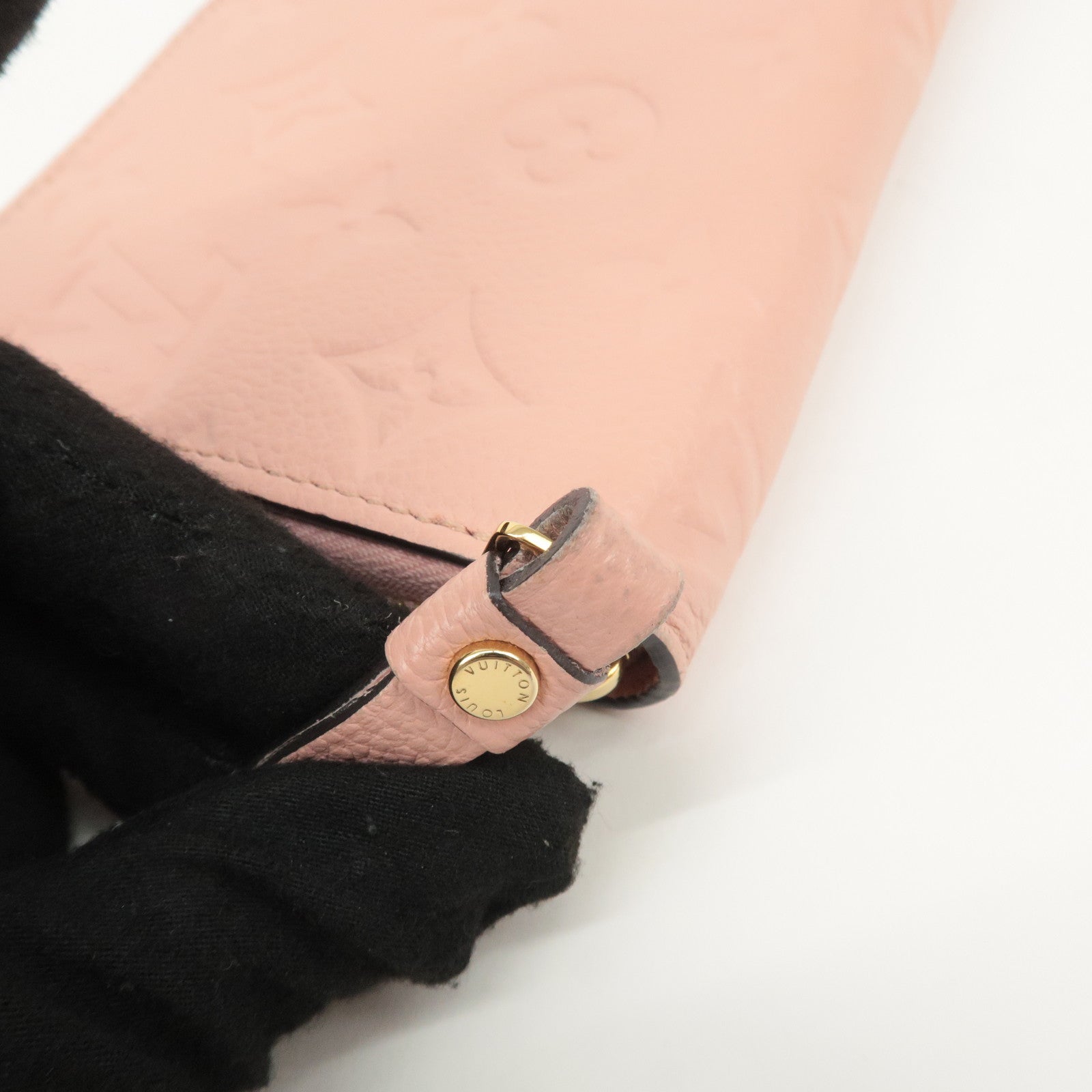 LO-LV bags 3923