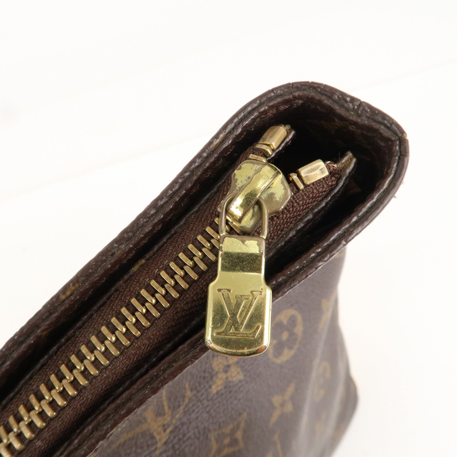 LO-LV bags 3658