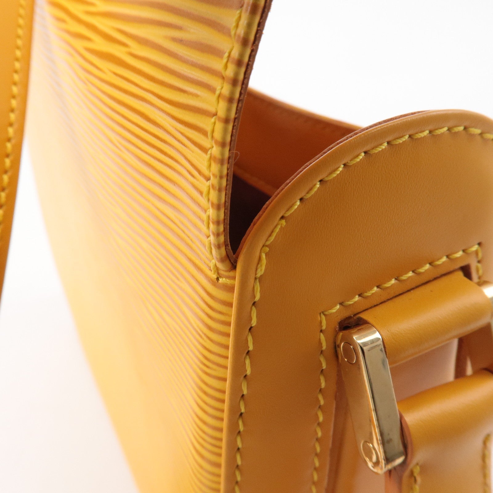 LO-LV bags 2434