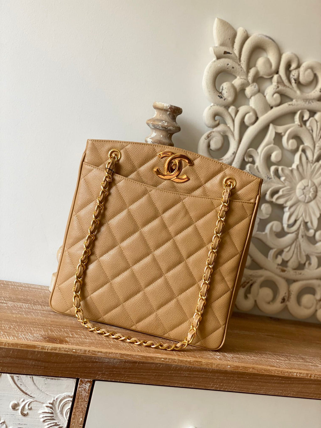 CHL -  Beige Large Quilted Caviar Tote Bag For Women 28LO/11in