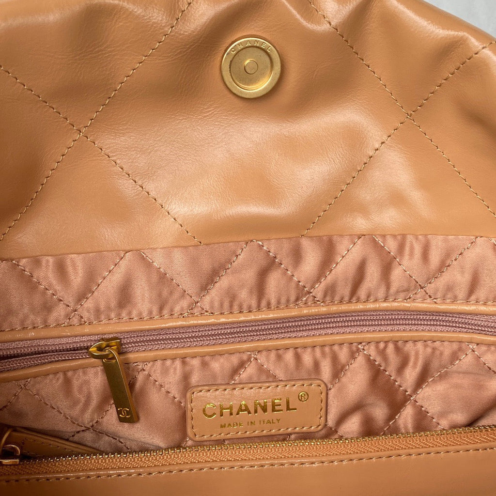 CHL -  22 Handbag Gold Hardware Shiny Camel For Women Handbags, Shoulder Bags 16.5in/38LO AS3261 B08037 NB356