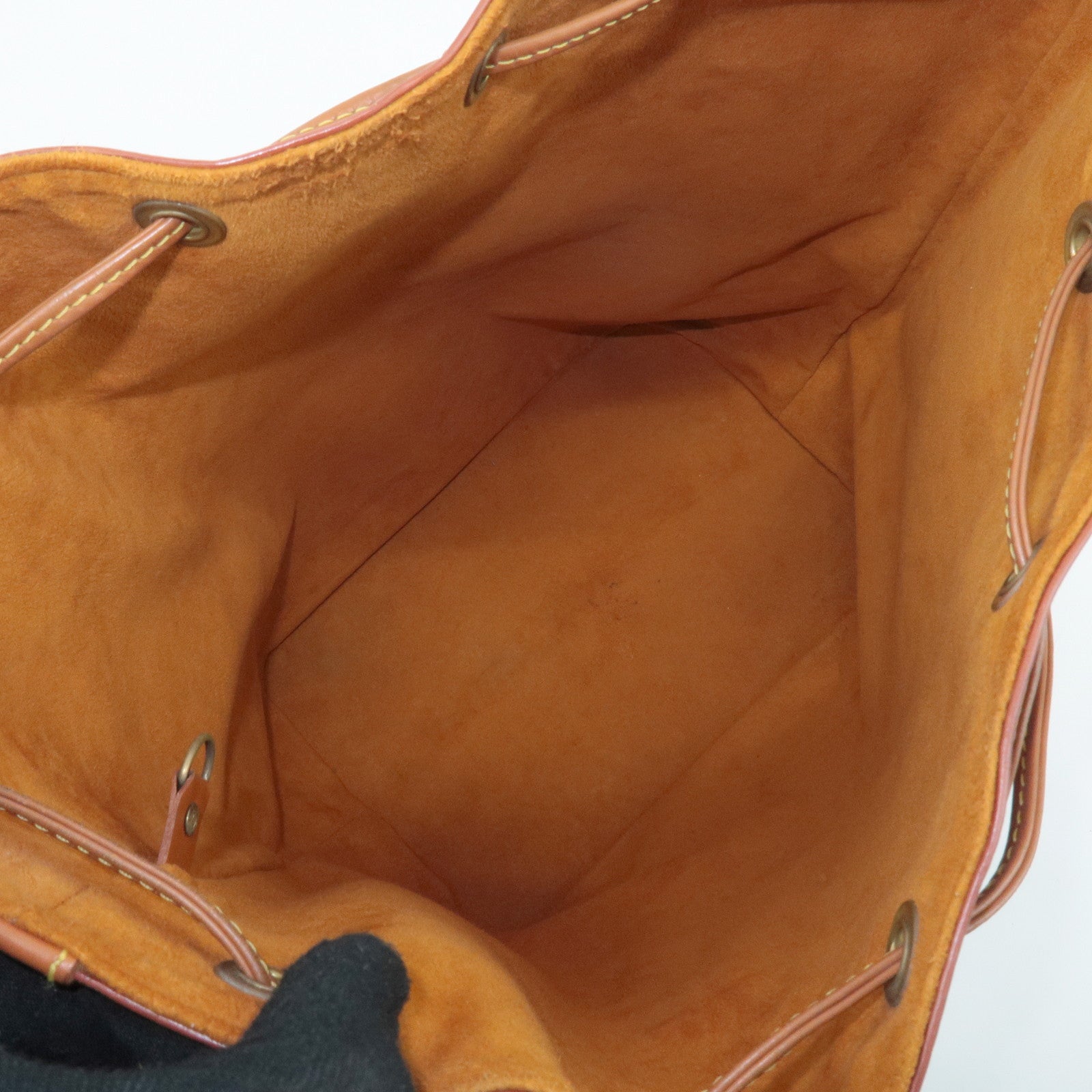 LO-LV bags 3524