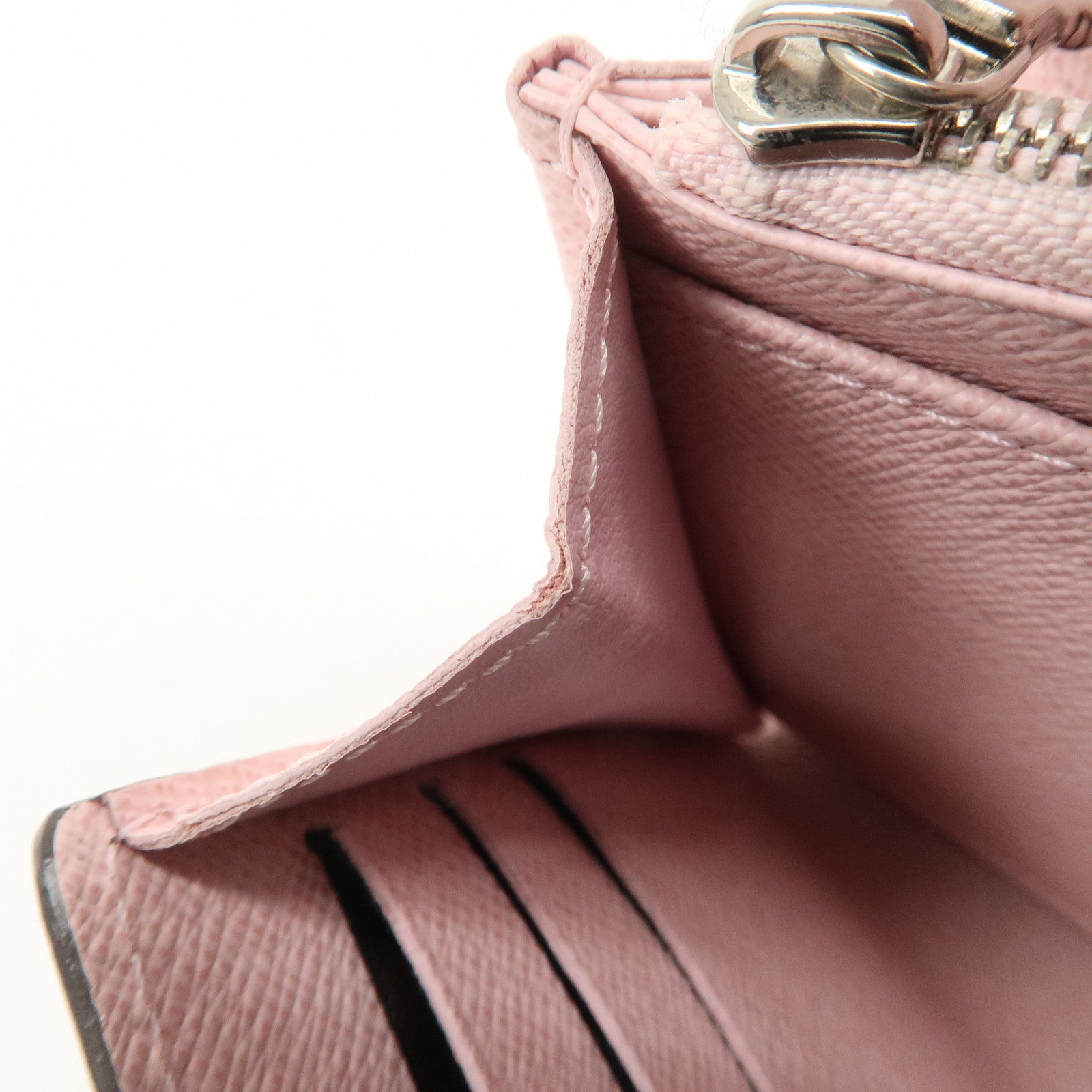 LO-LV bags 3828