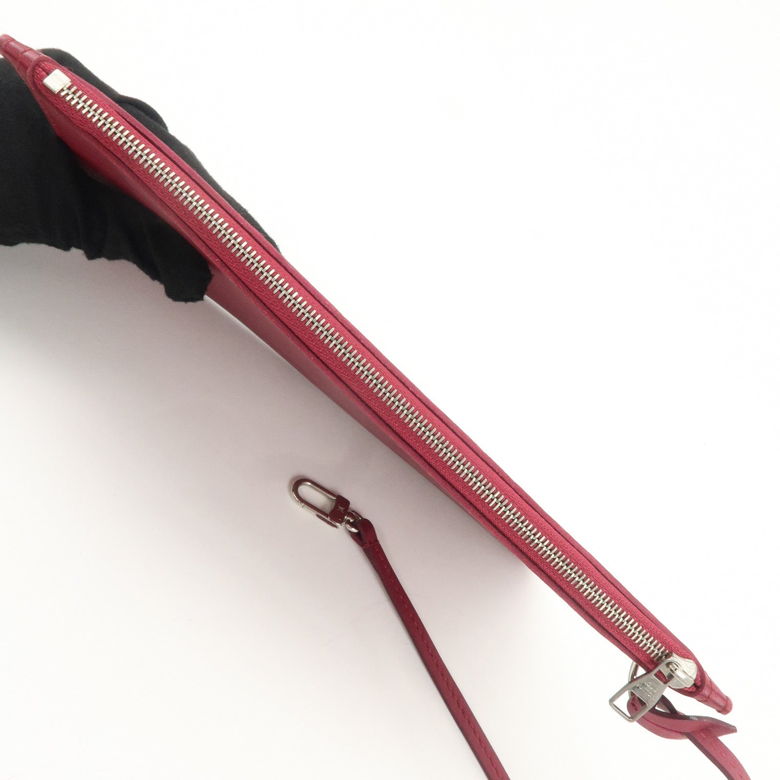 LO-LV bags 3920