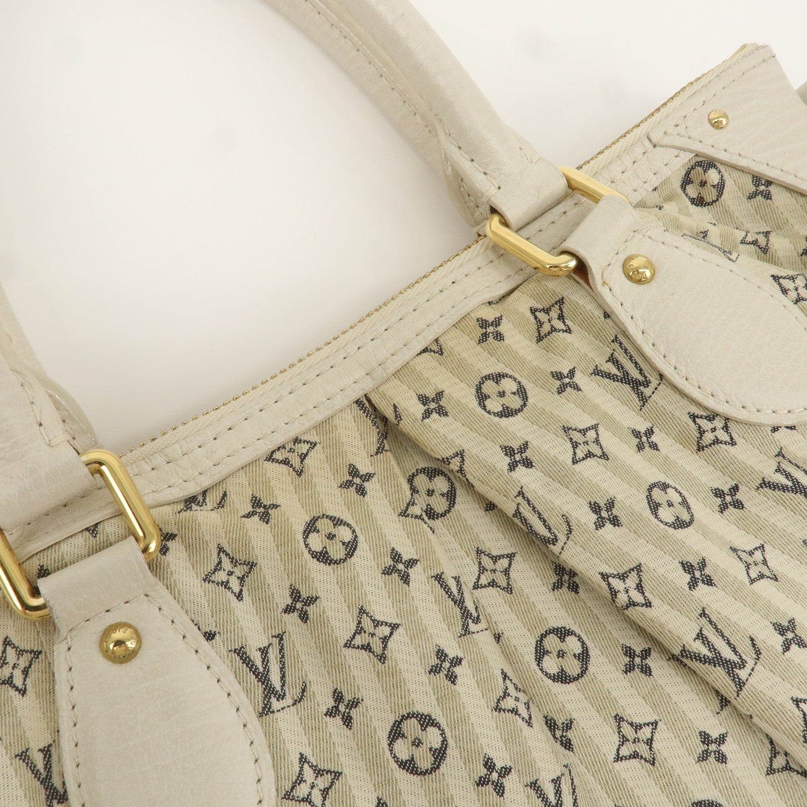 LO-LV bags 4133
