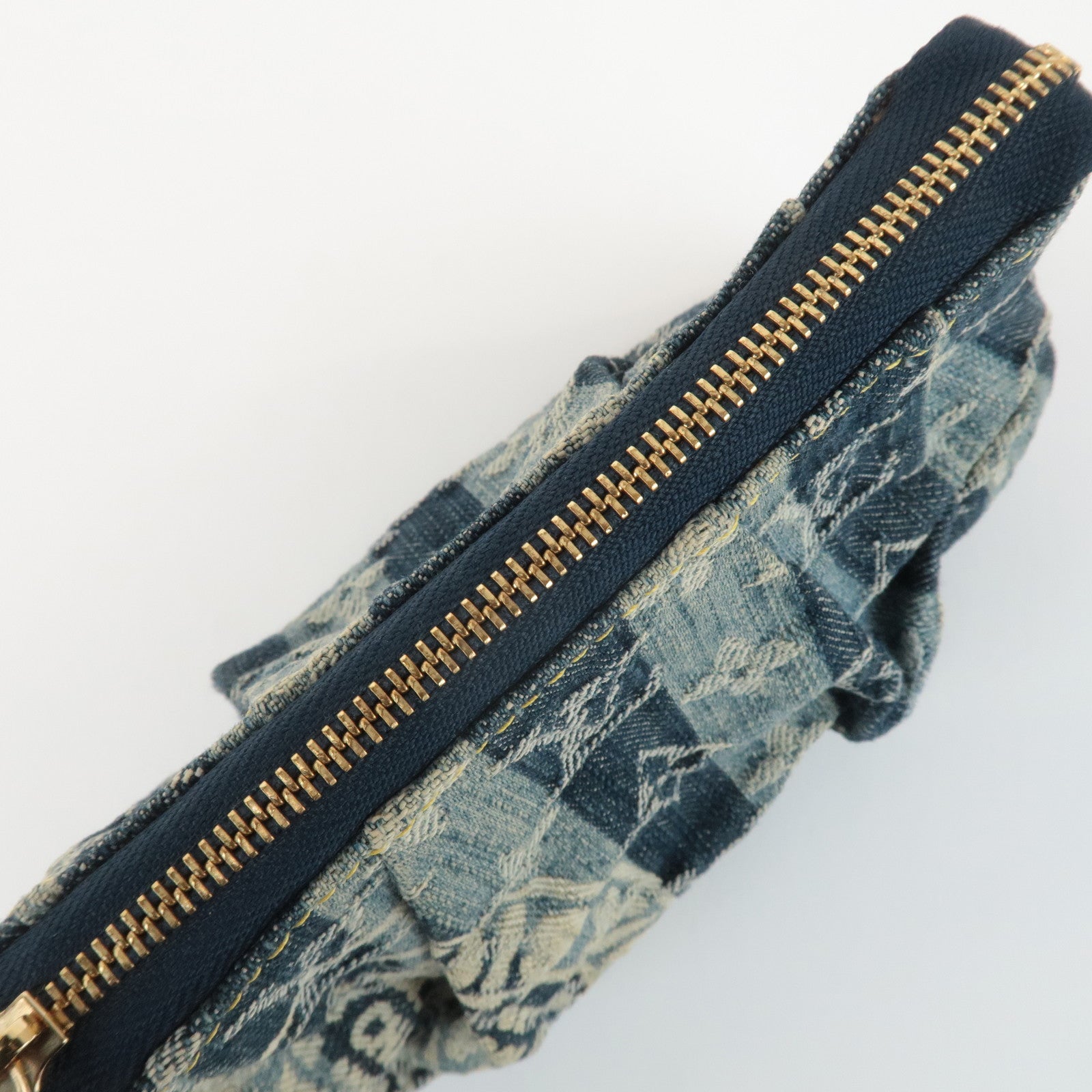 LO-LV bags 3972