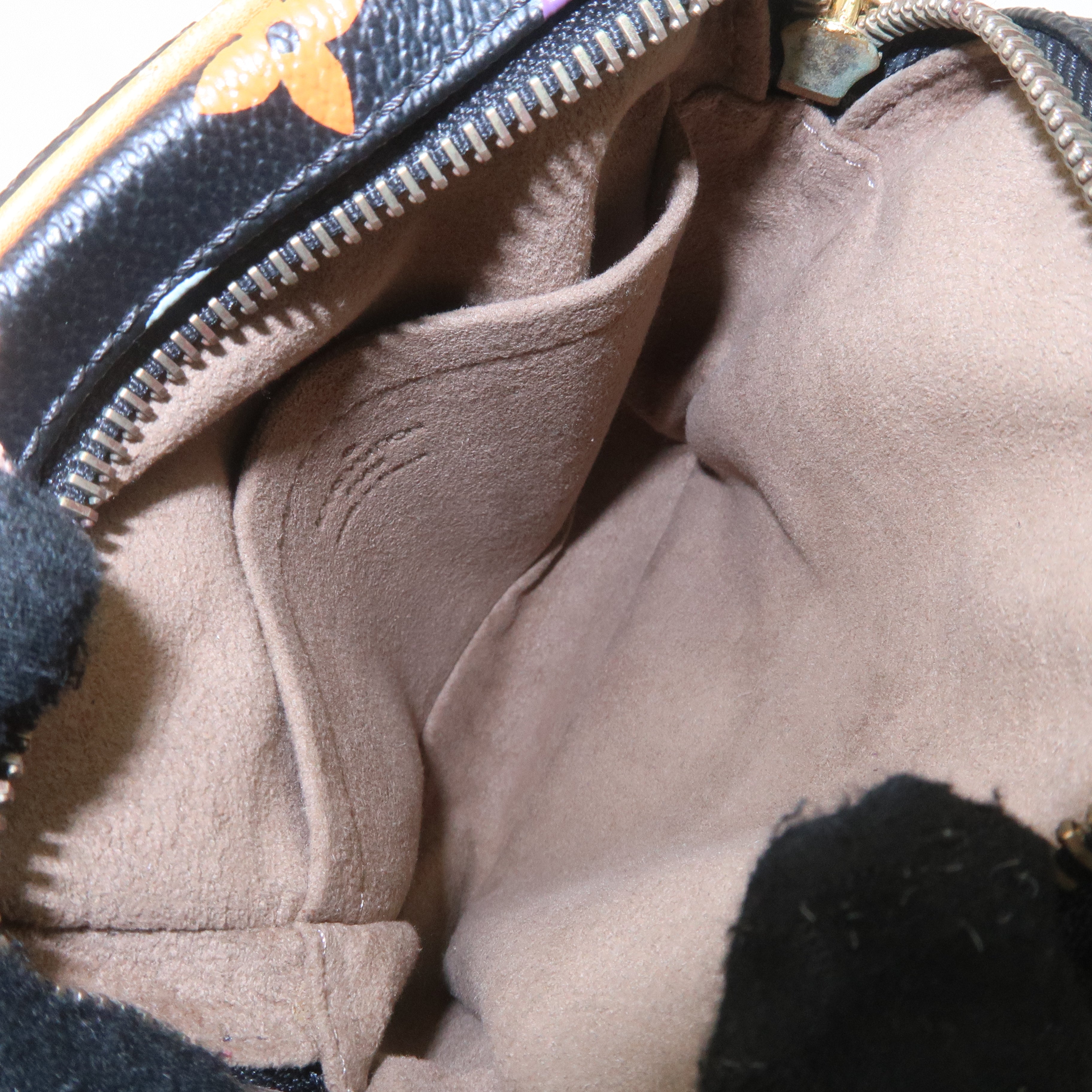 LO-LV bags 3503