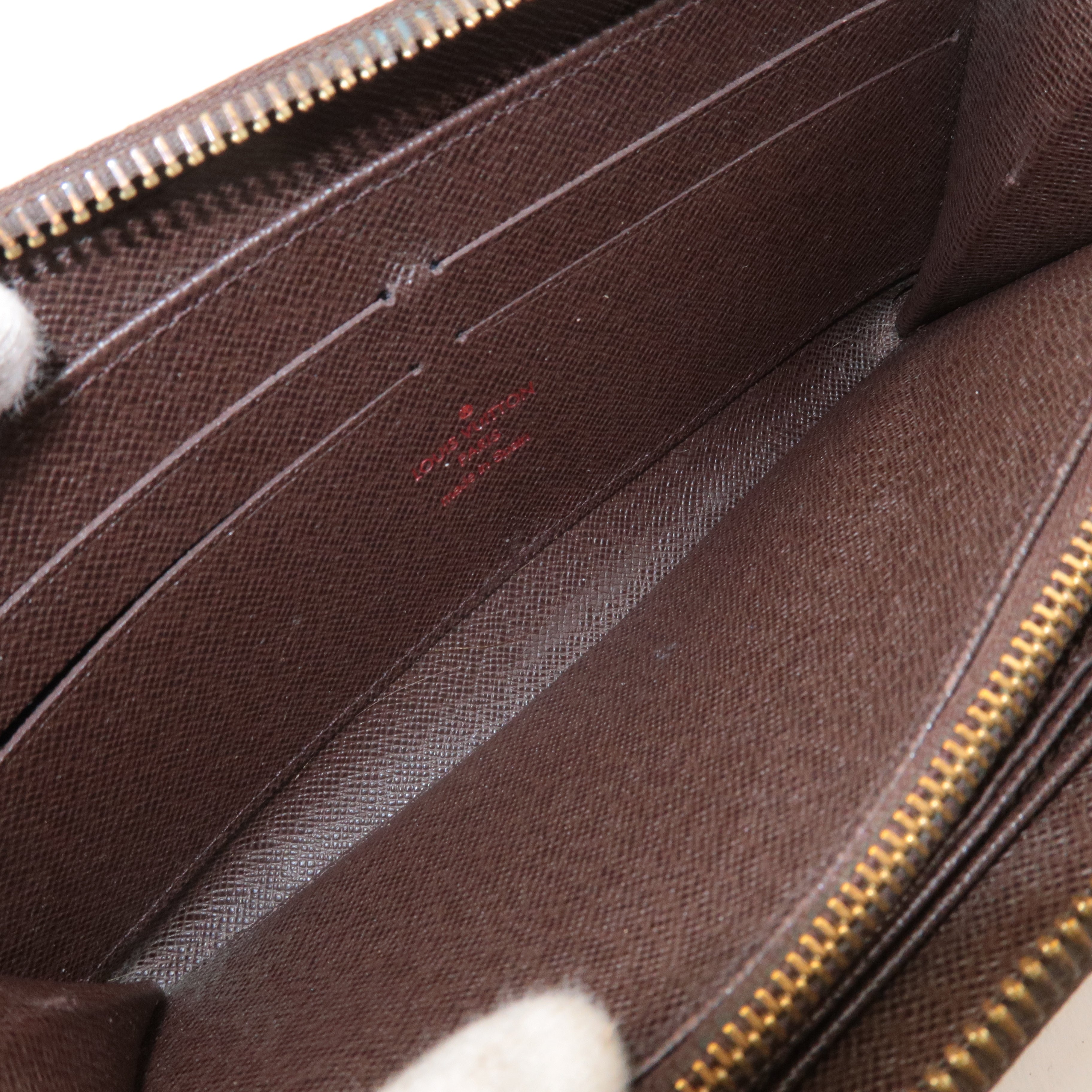 LO-LV bags 2001