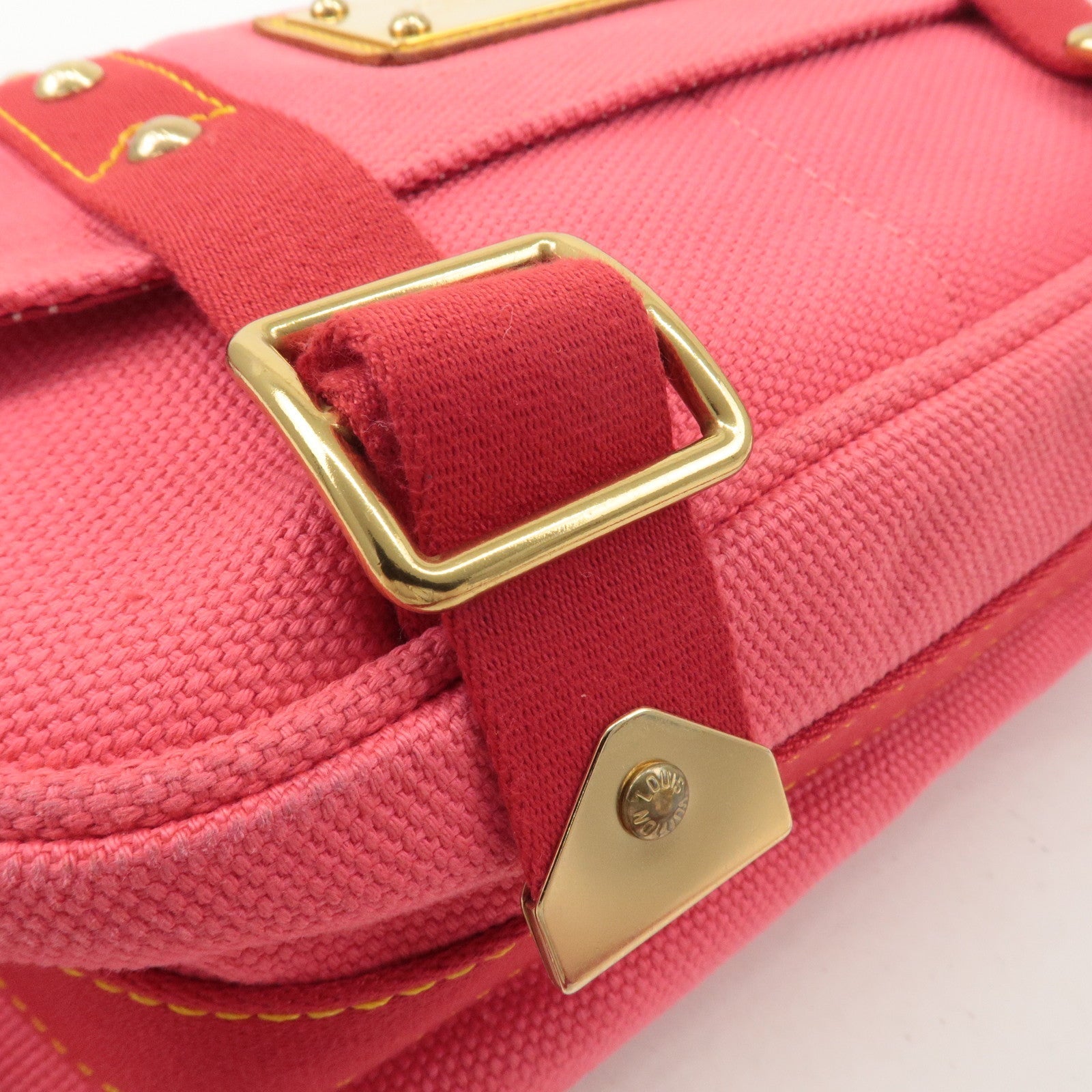 LO-LV bags 4076