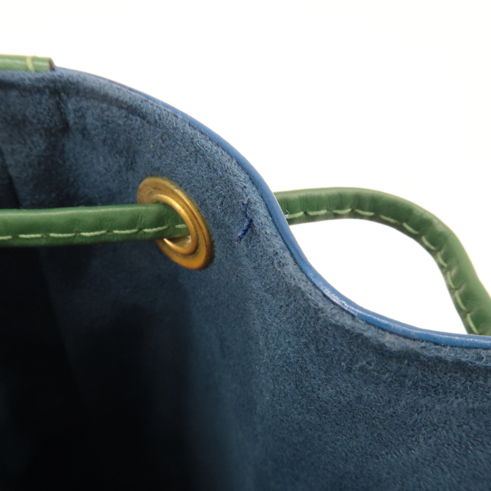 LO-LV bags 2427