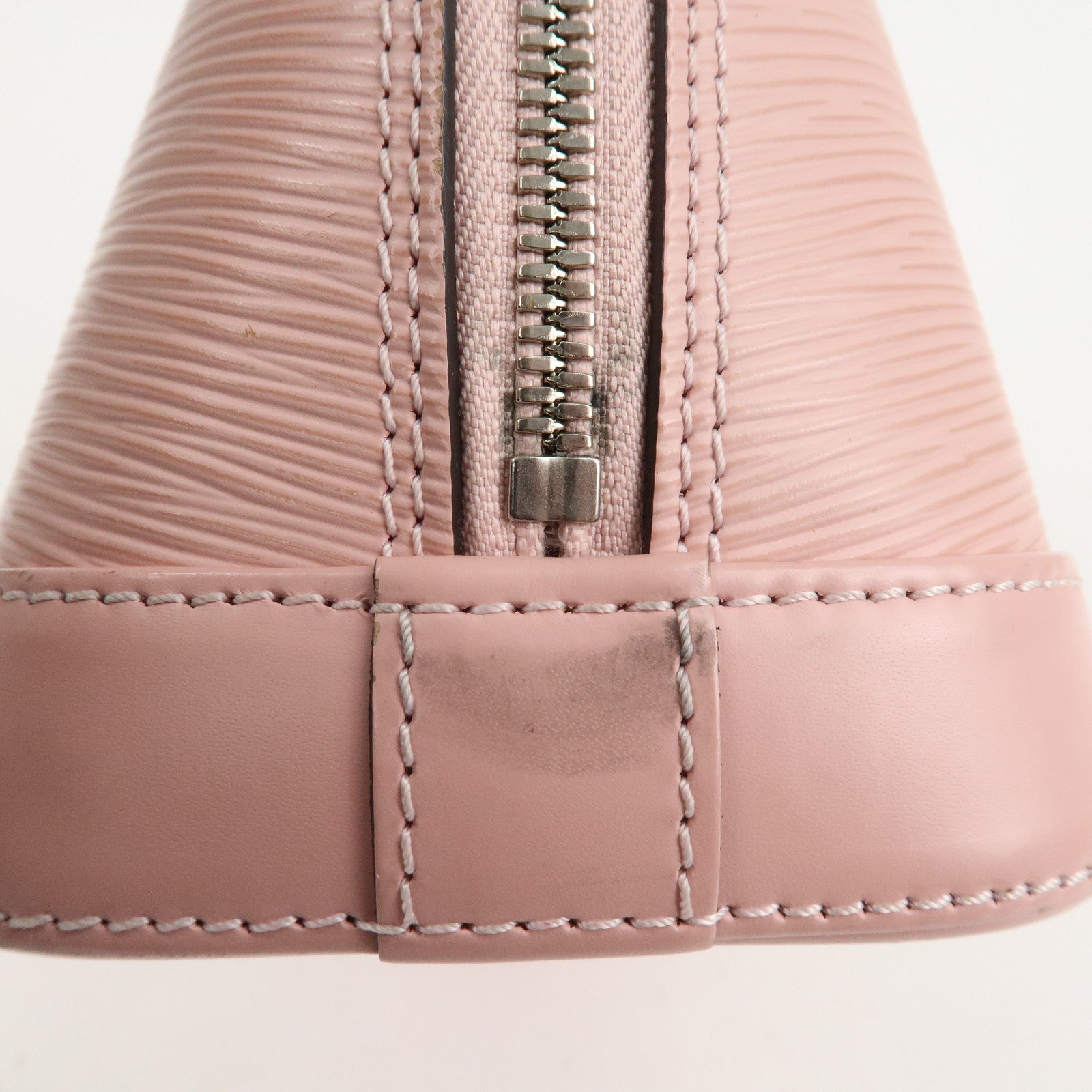 LO-LV bags 3862