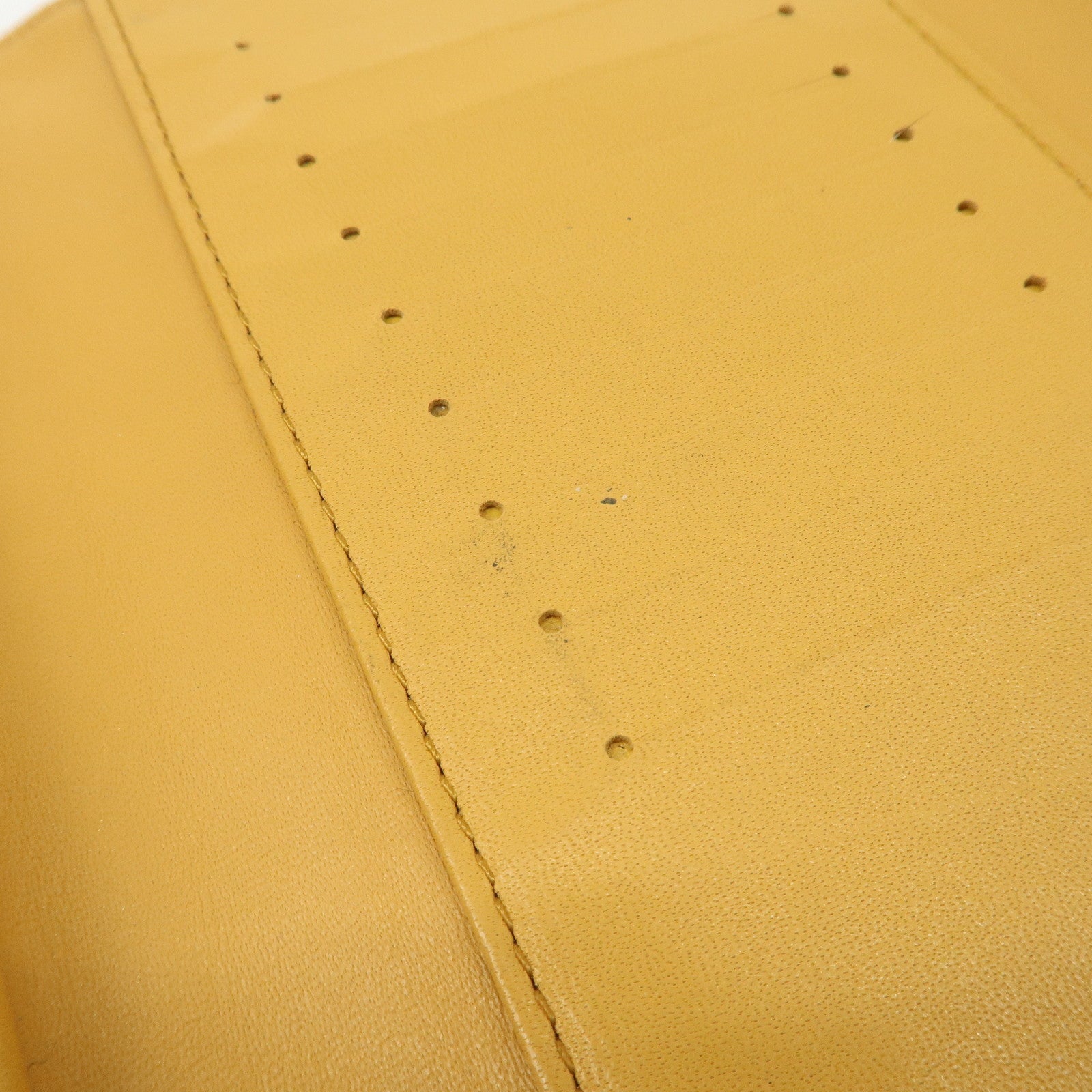 LO-LV bags 3805