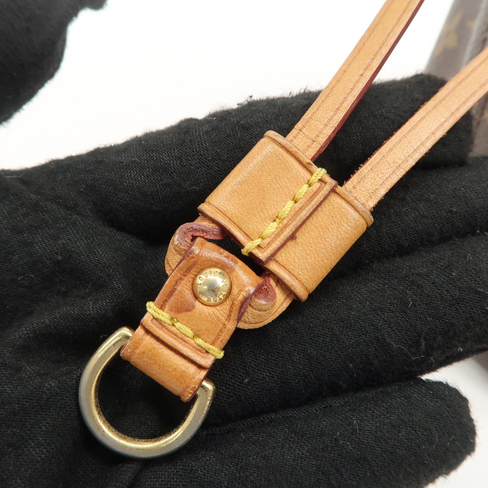 LO-LV bags 3814
