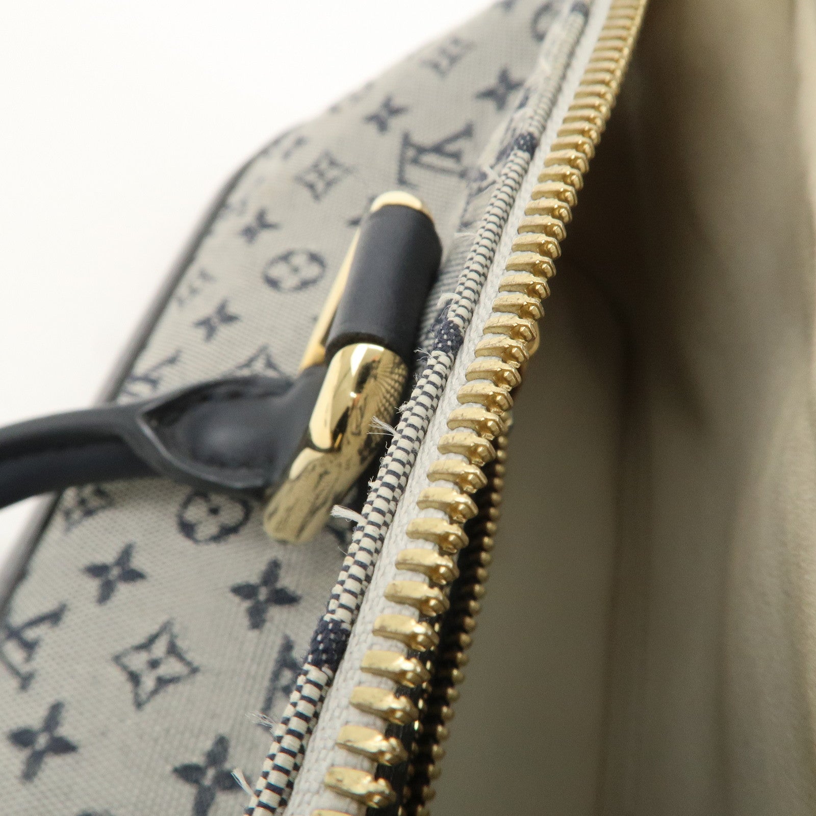 LO-LV bags 3764