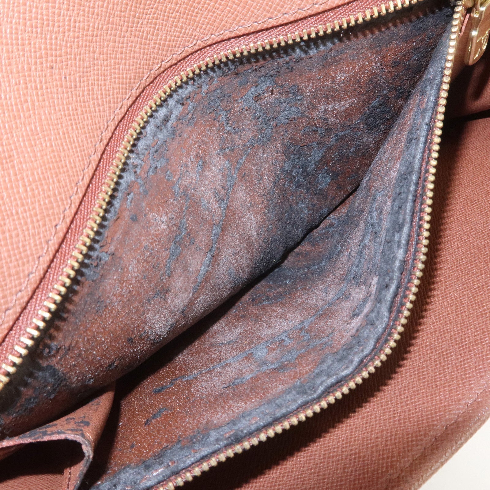 LO-LV bags 3522