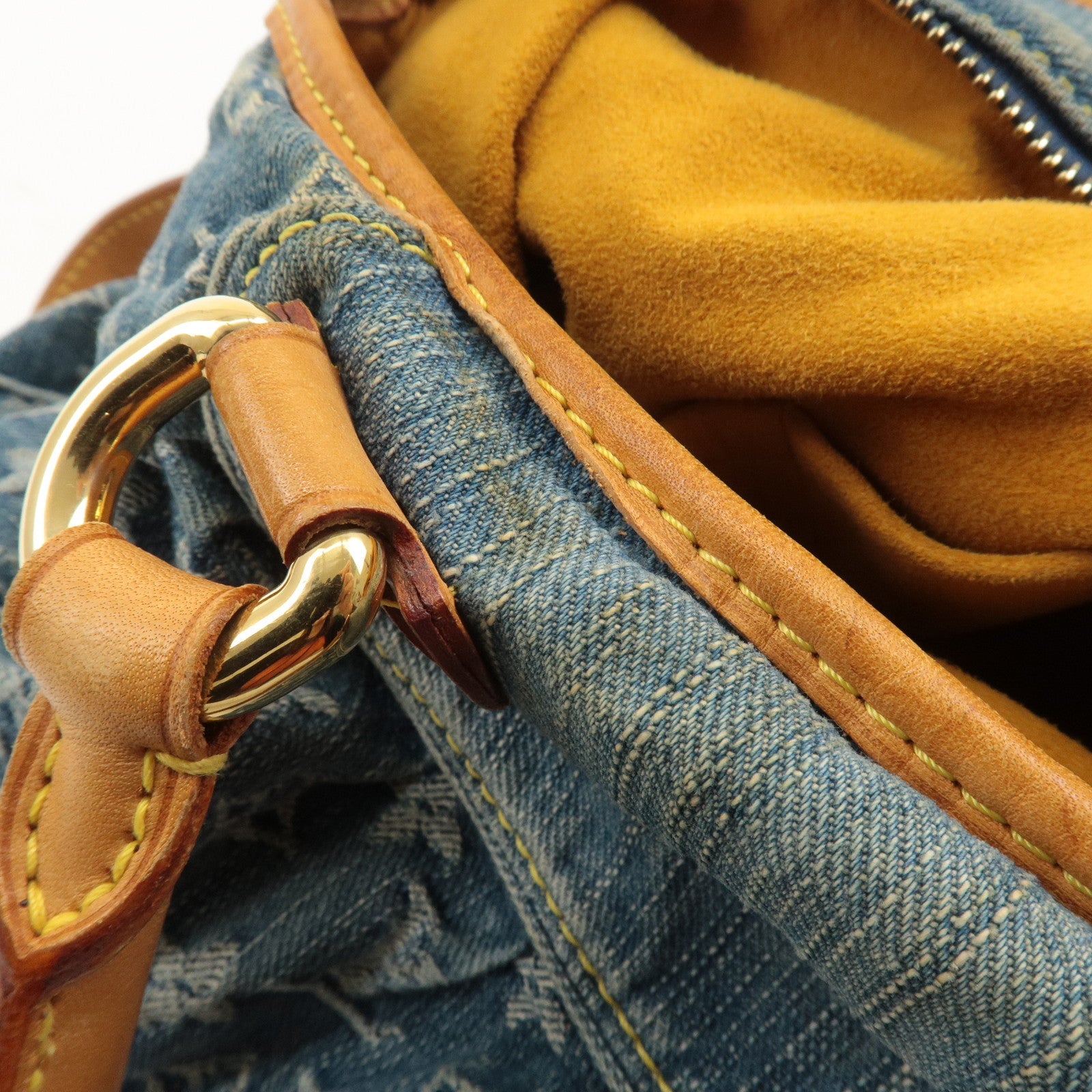 LO-LV bags 4048