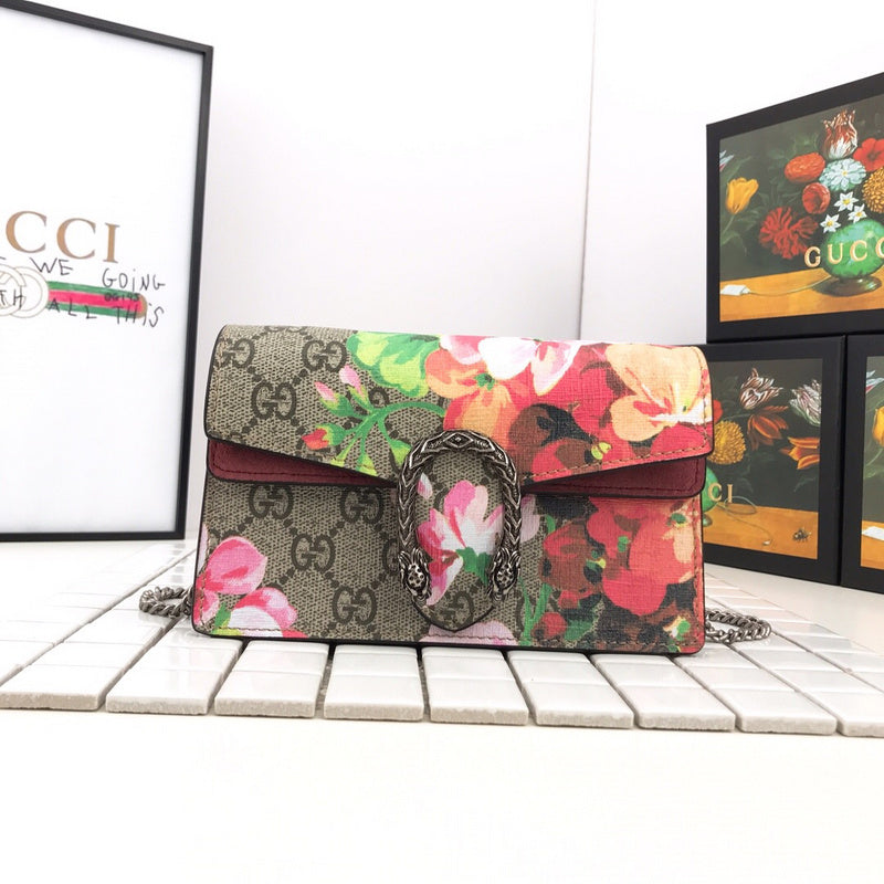 LO - GCC Bags - 2568