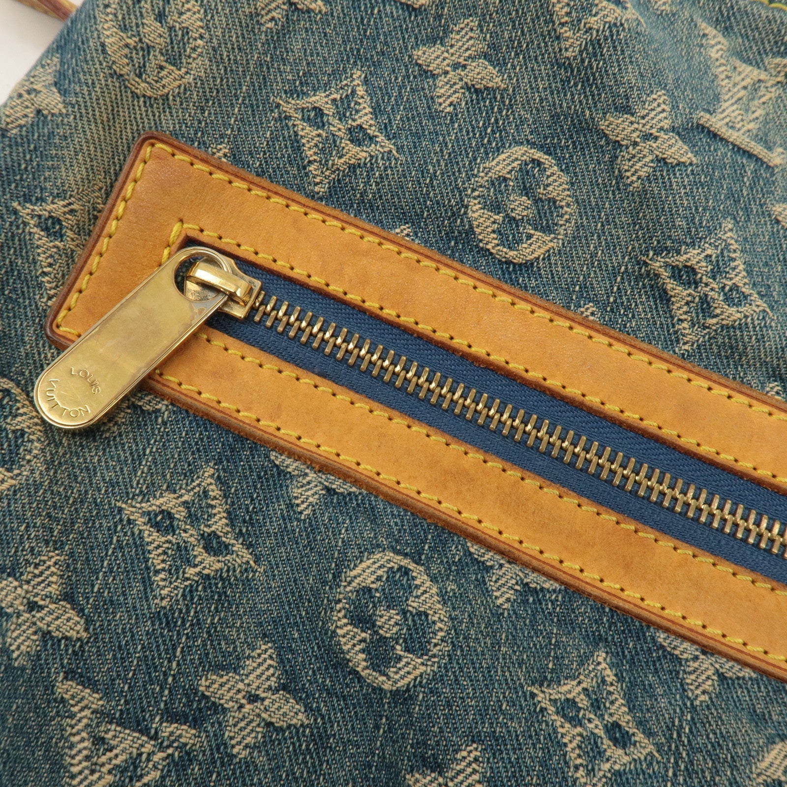 LO-LV bags 4056