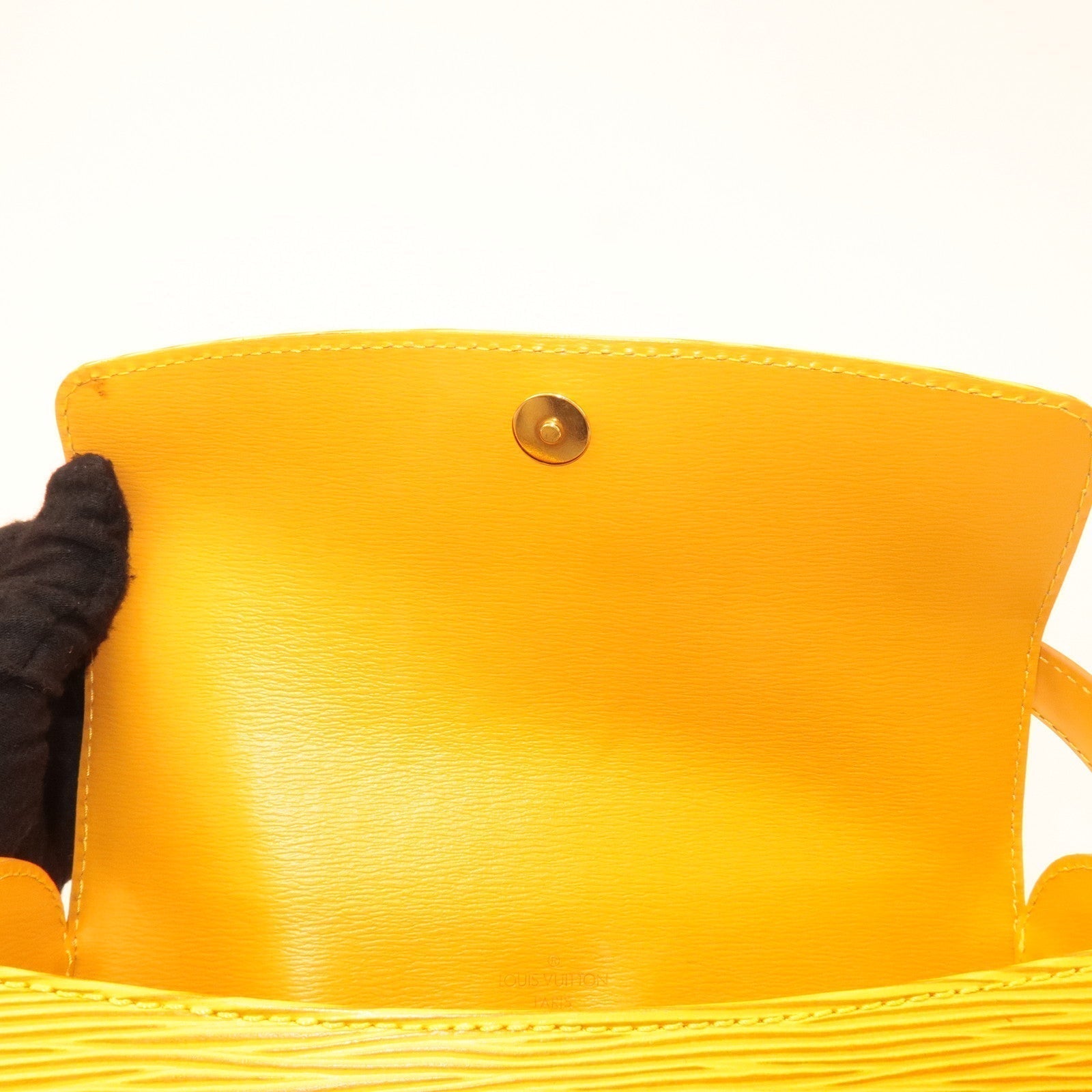 LO-LV bags 2434