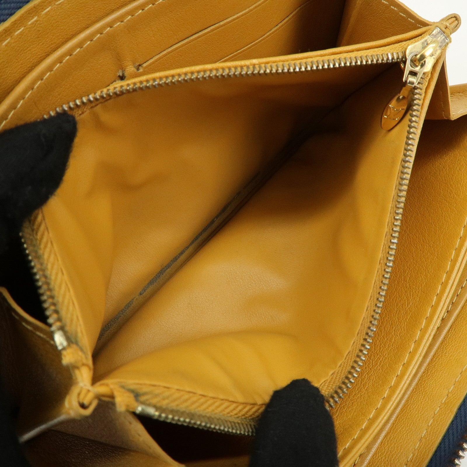LO-LV bags 4007