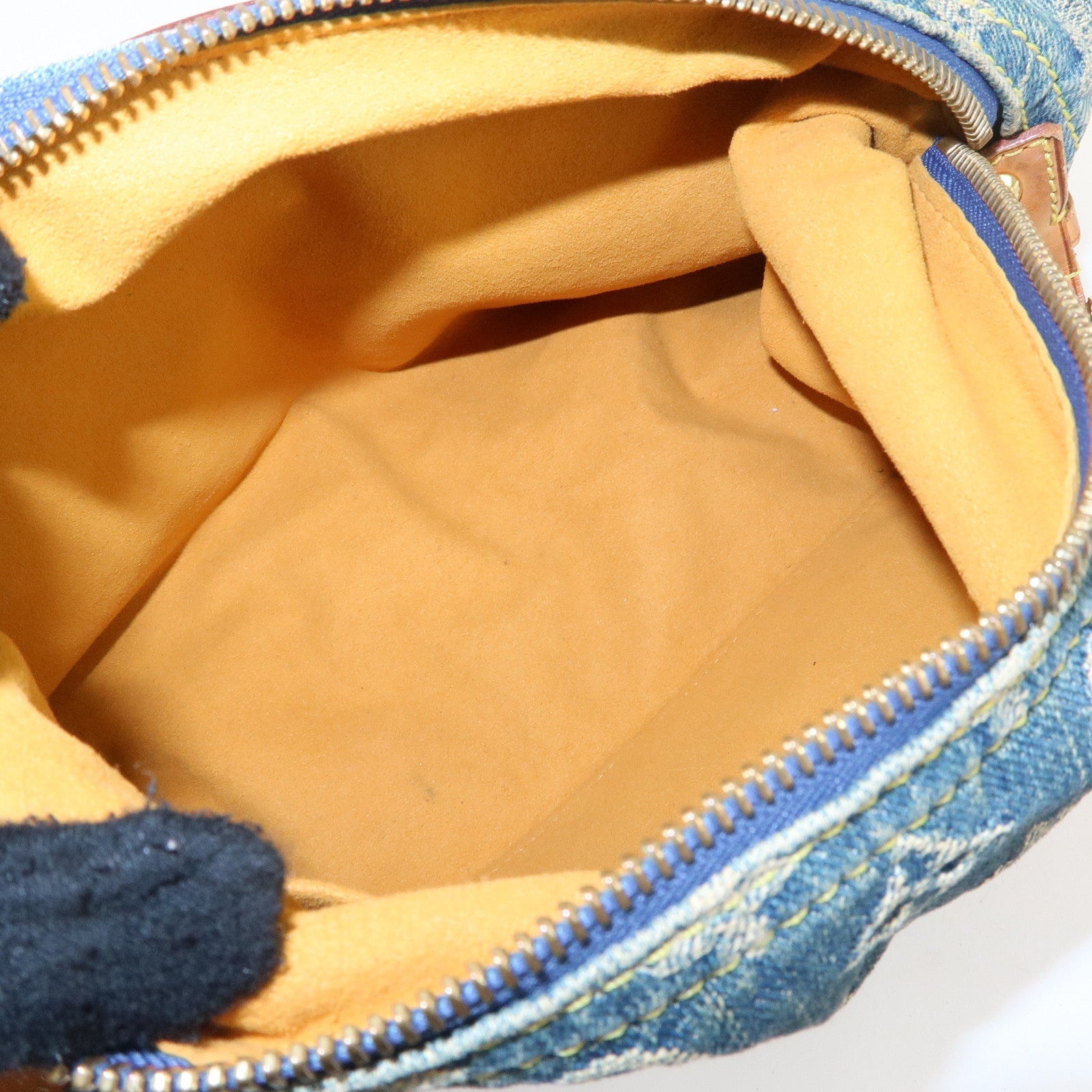 LO-LV bags 4028