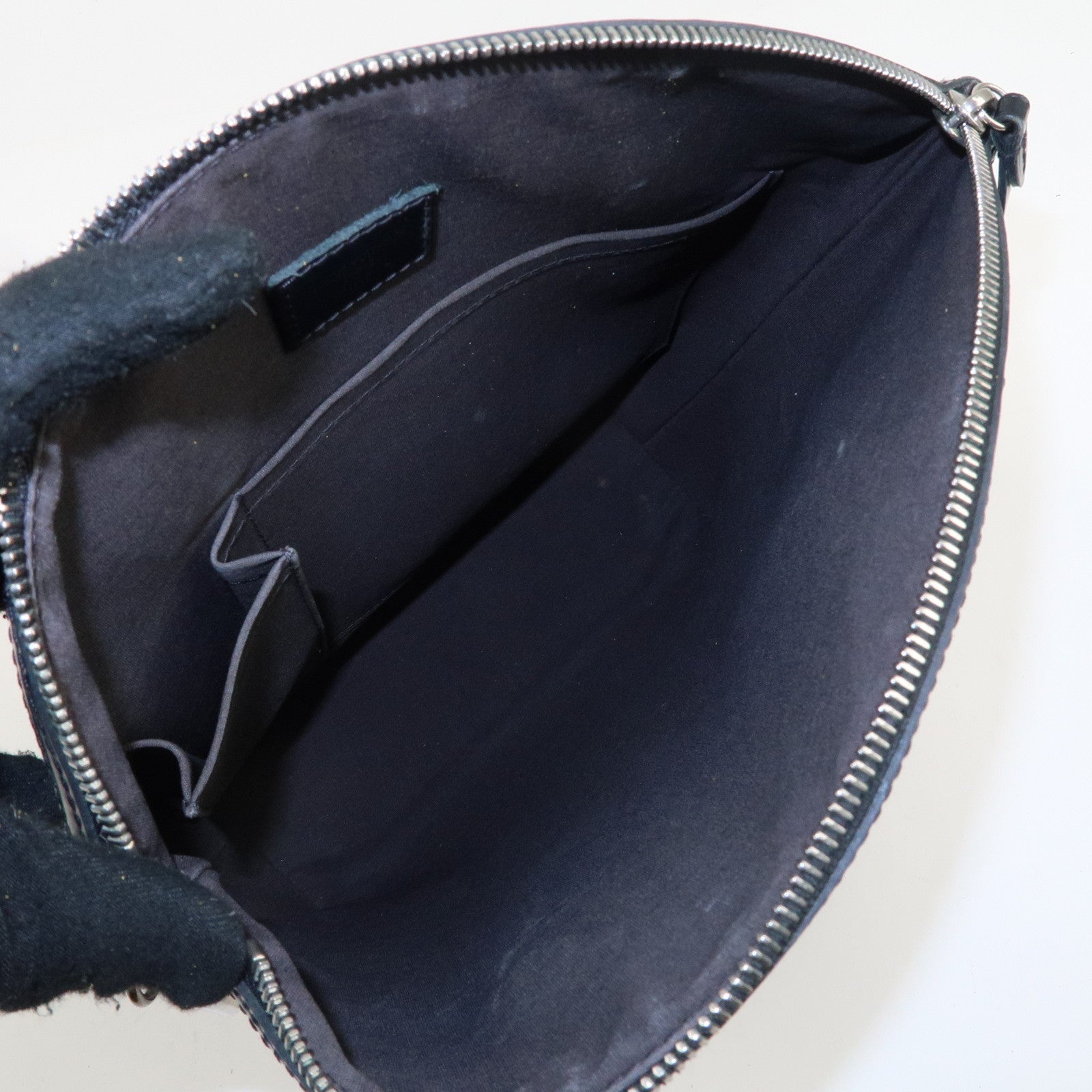 LO-LV bags 2557