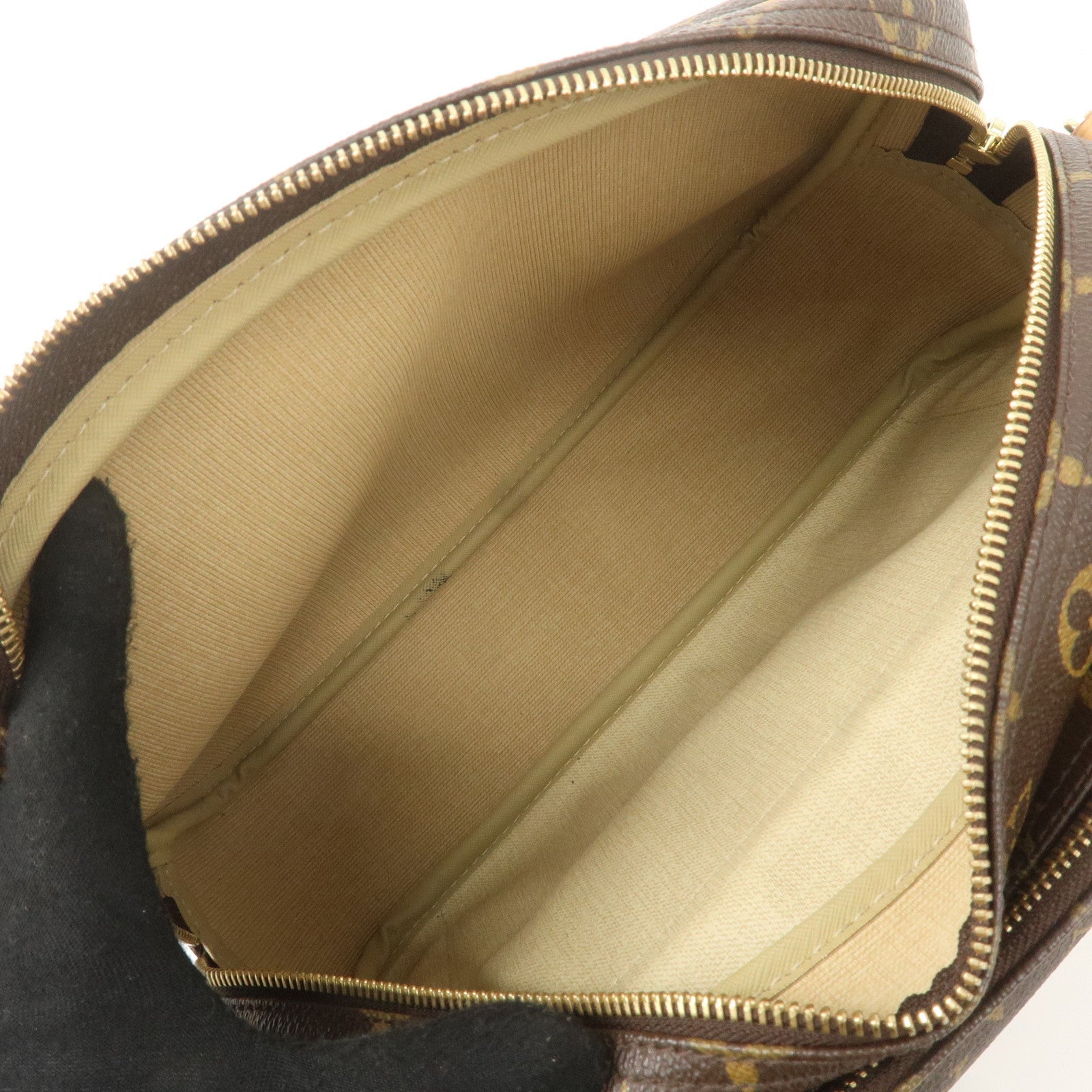 LO-LV bags 3504