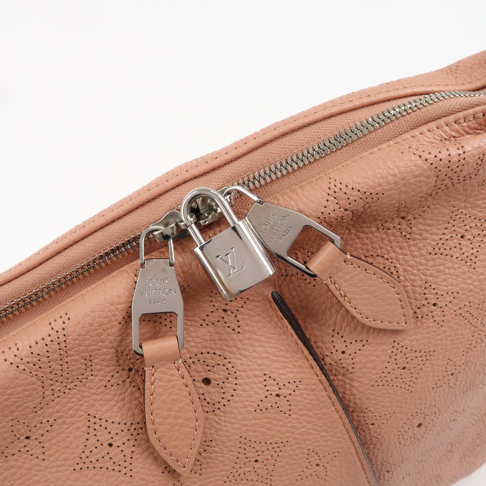 LO-LV bags 4044