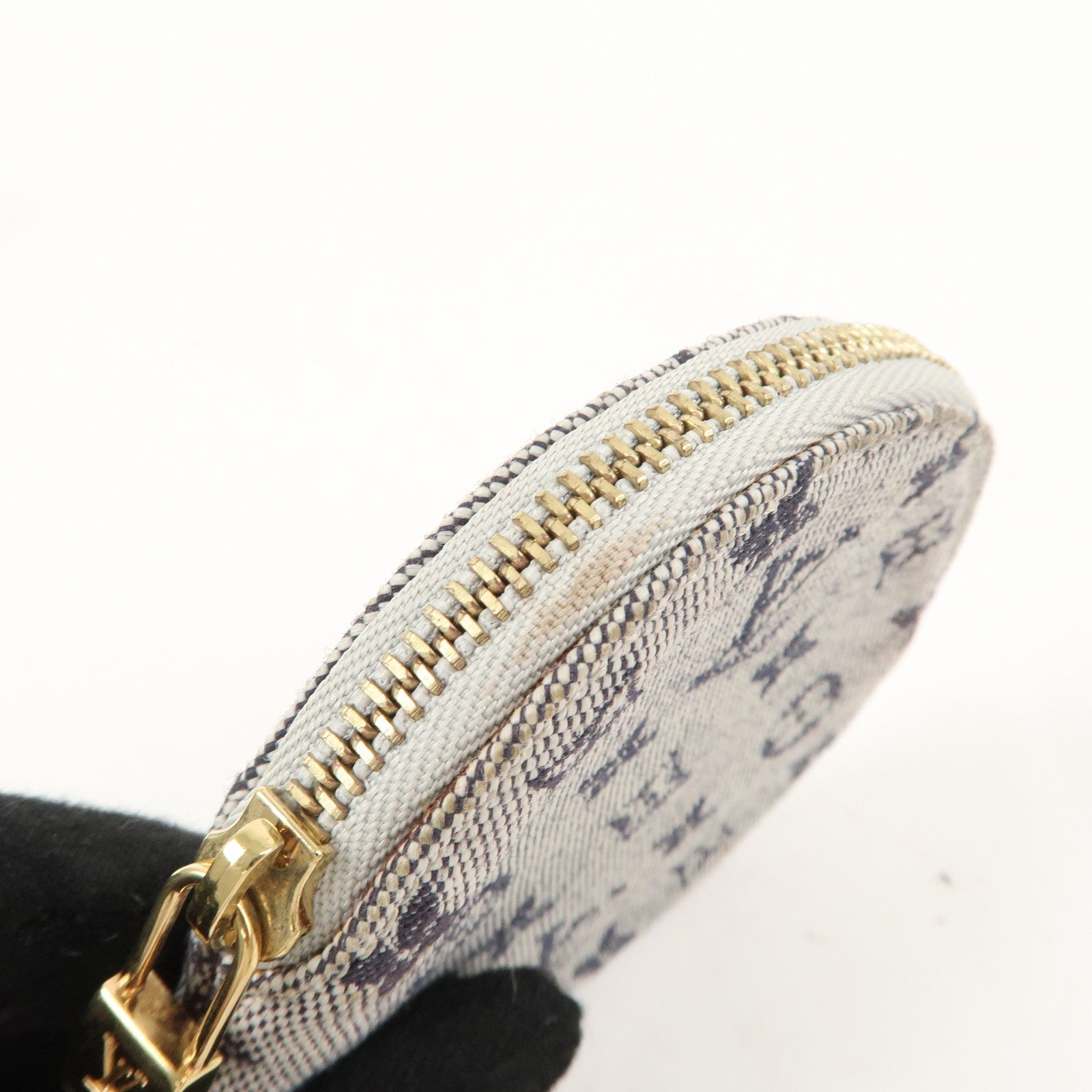 LO-LV bags 4069