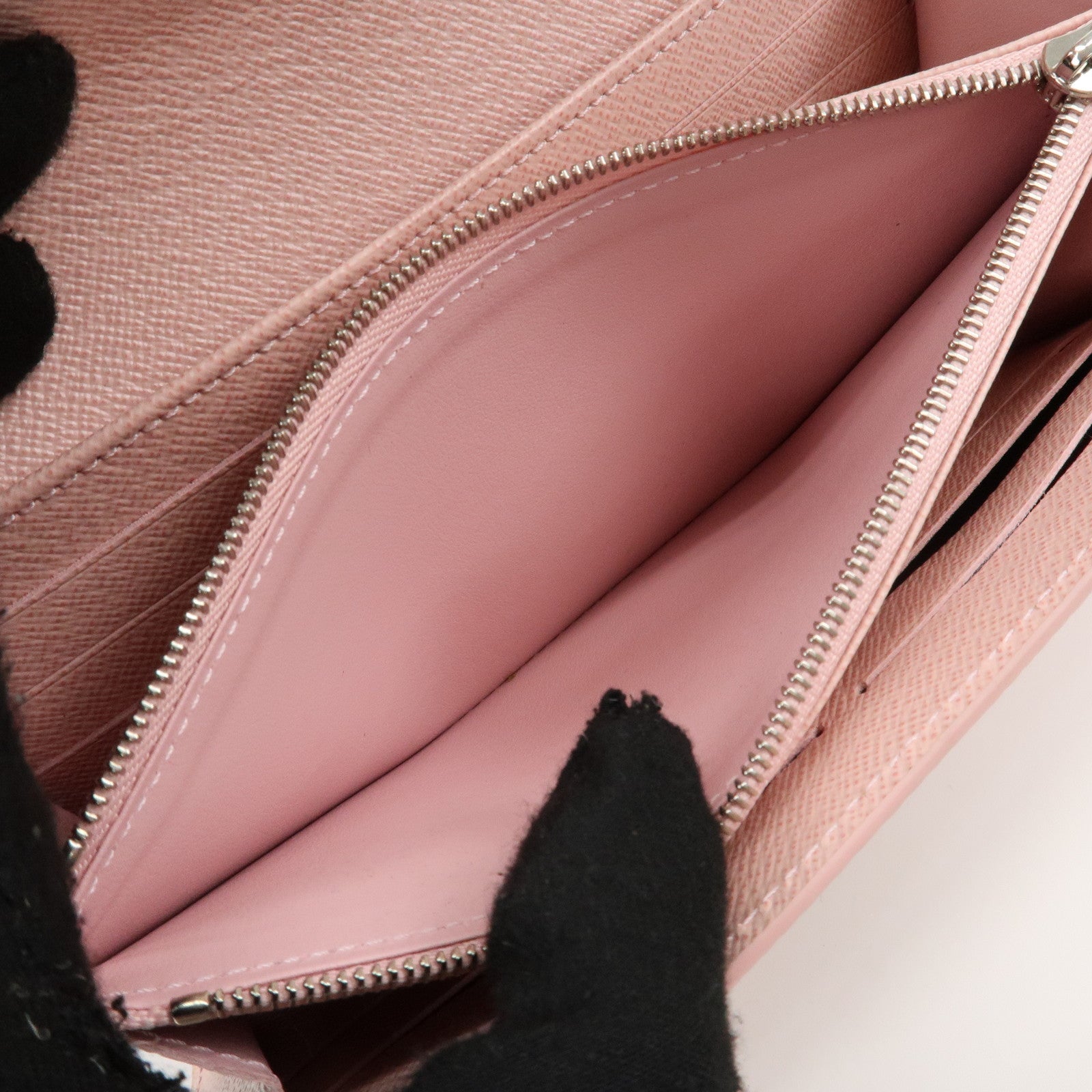 LO-LV bags 3765