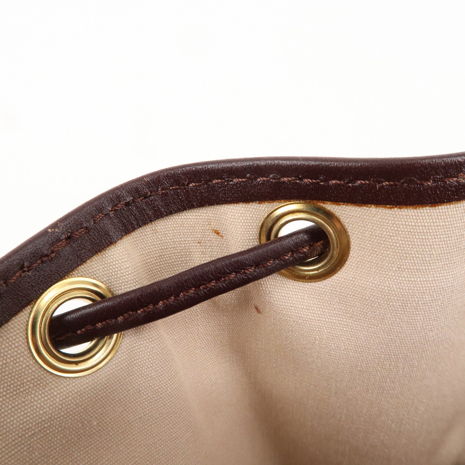 LO-LV bags 4136