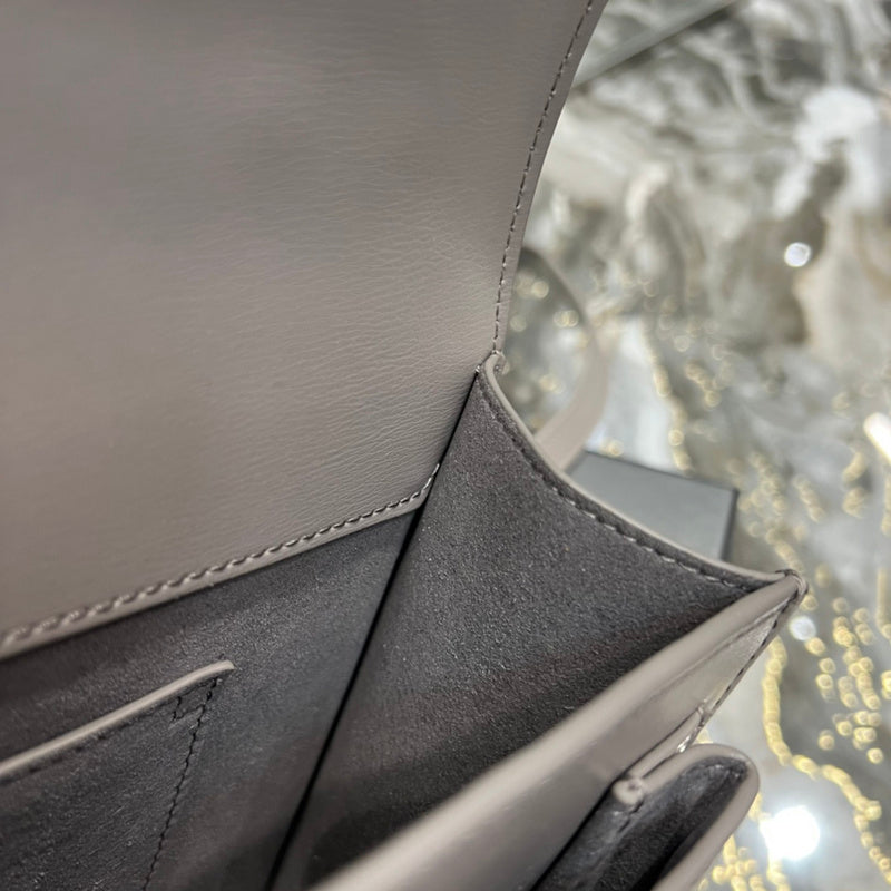 YSL BAGS - WOMEN LOVE LUXURY BAGS - 301