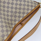 LO-LV bags 2101
