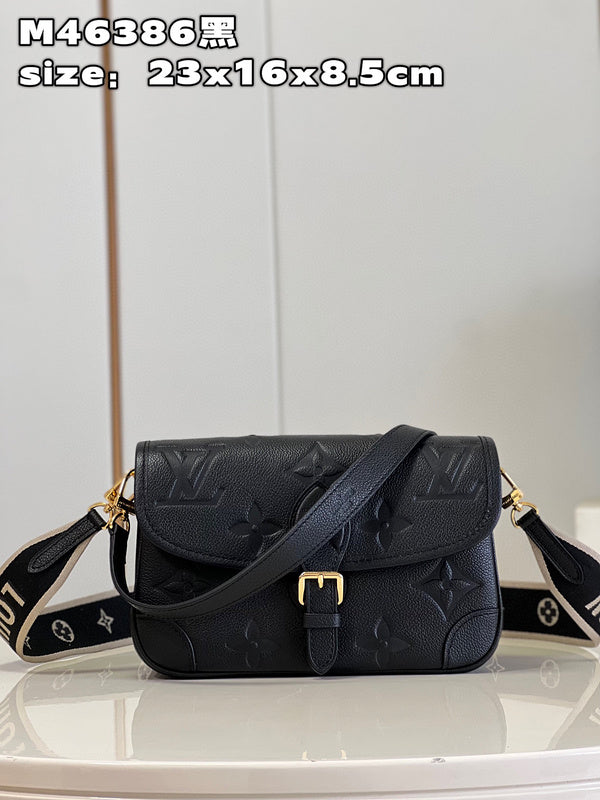 LO-LV bags 11979