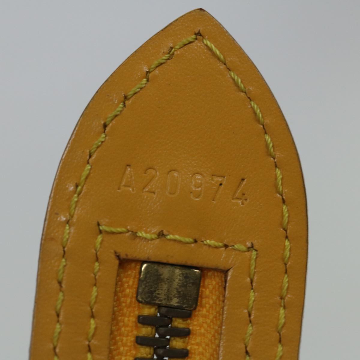 LO-LV bags 6651