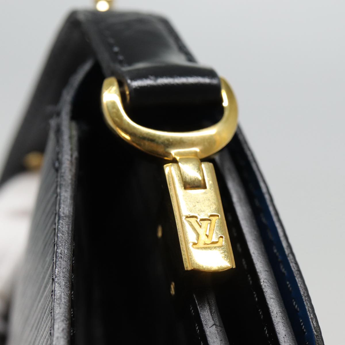 LO-LV bags 6279