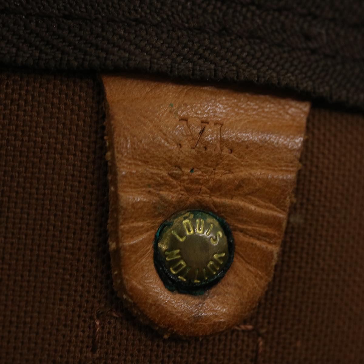 LO-LV bags 6871