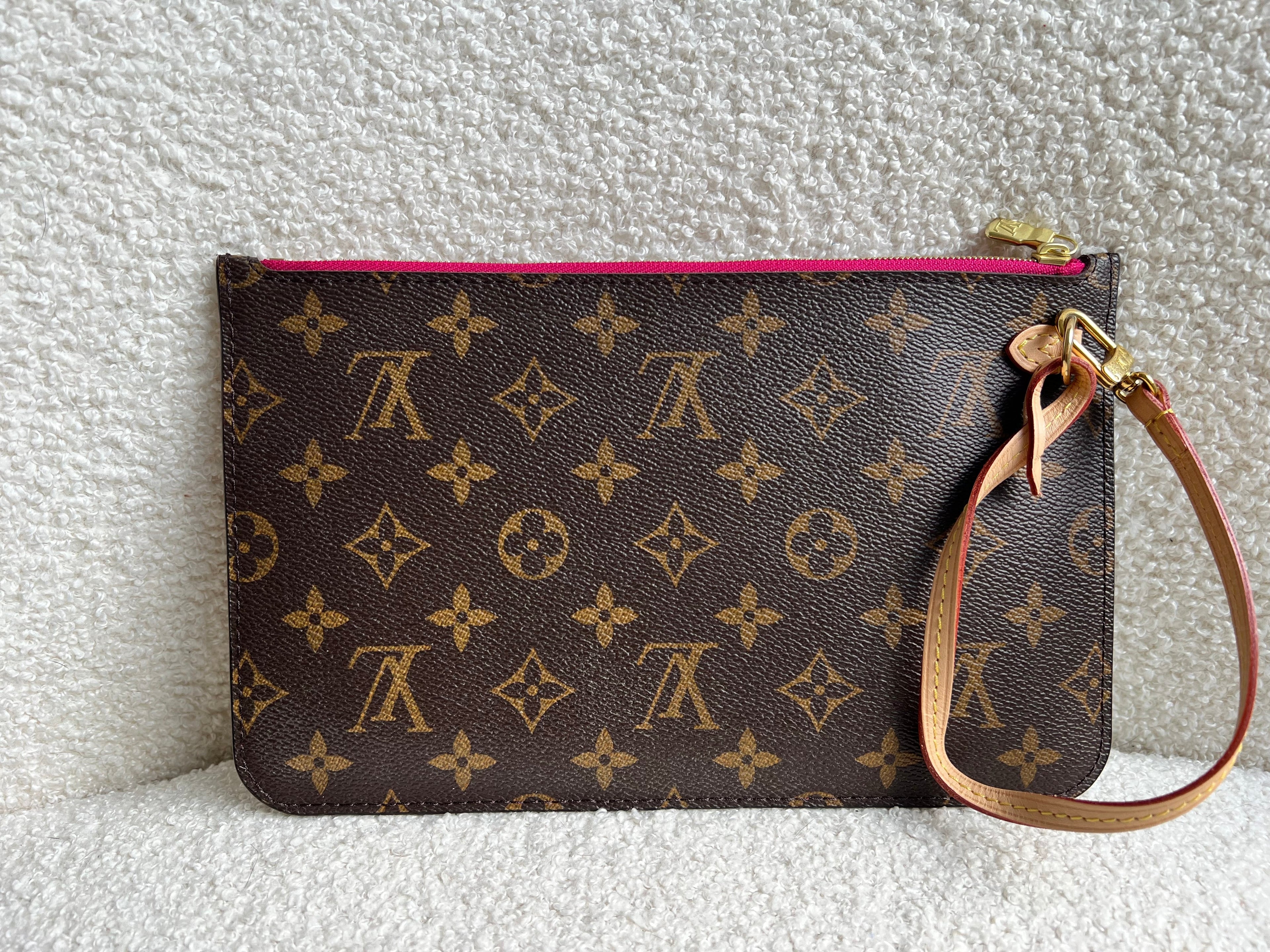 Neverfull Pouch