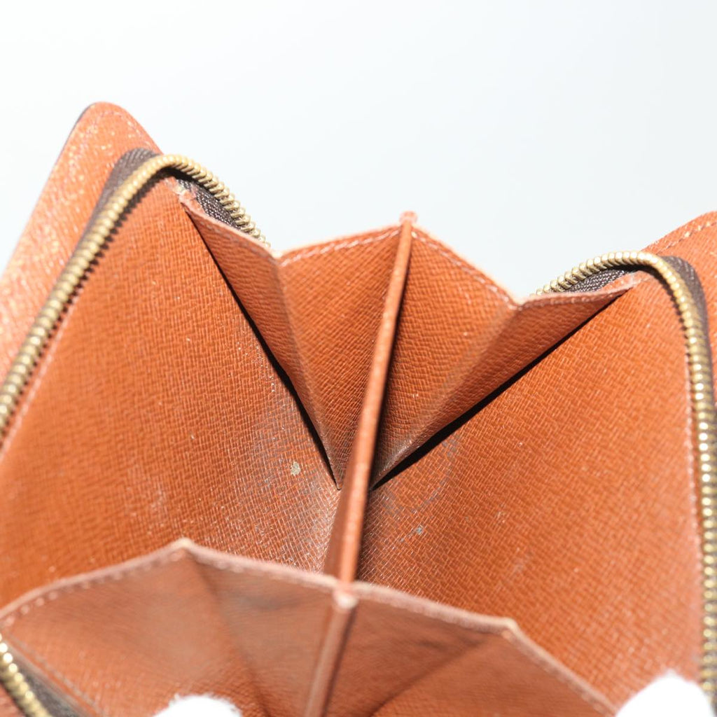 LO-LV bags 2808