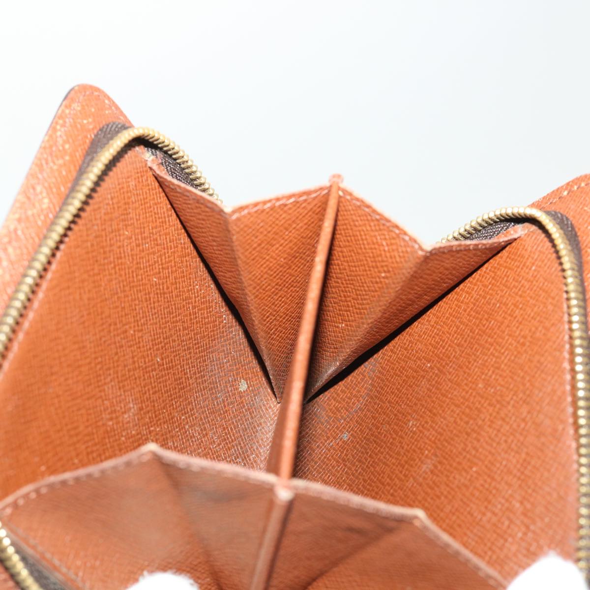 LO-LV bags 2808