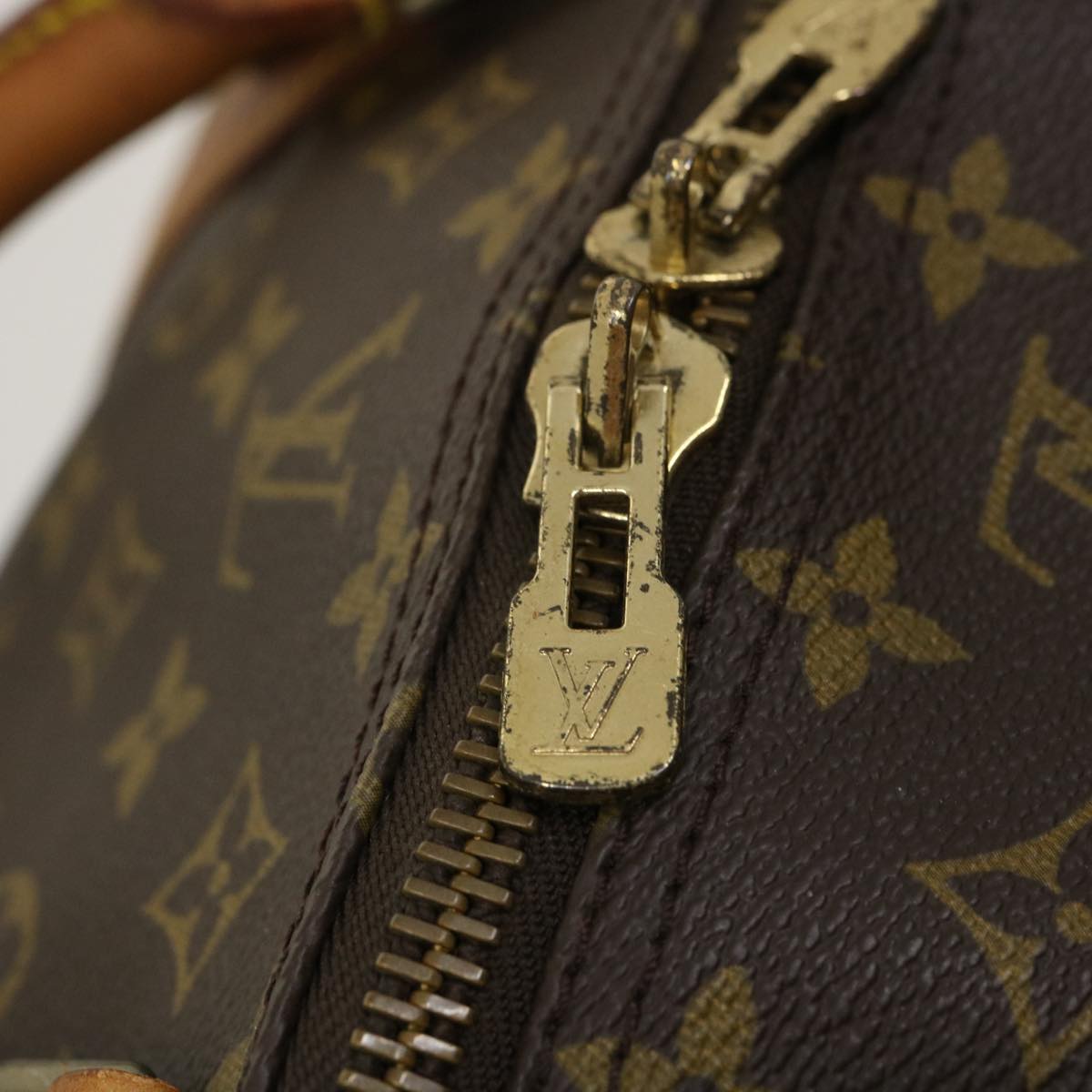 LO-LV bags 6844