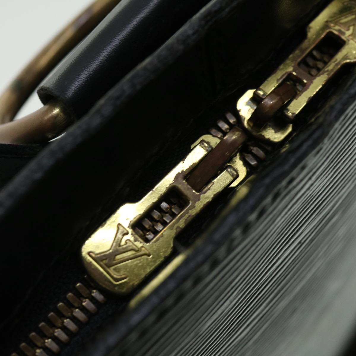 LO-LV bags 6941