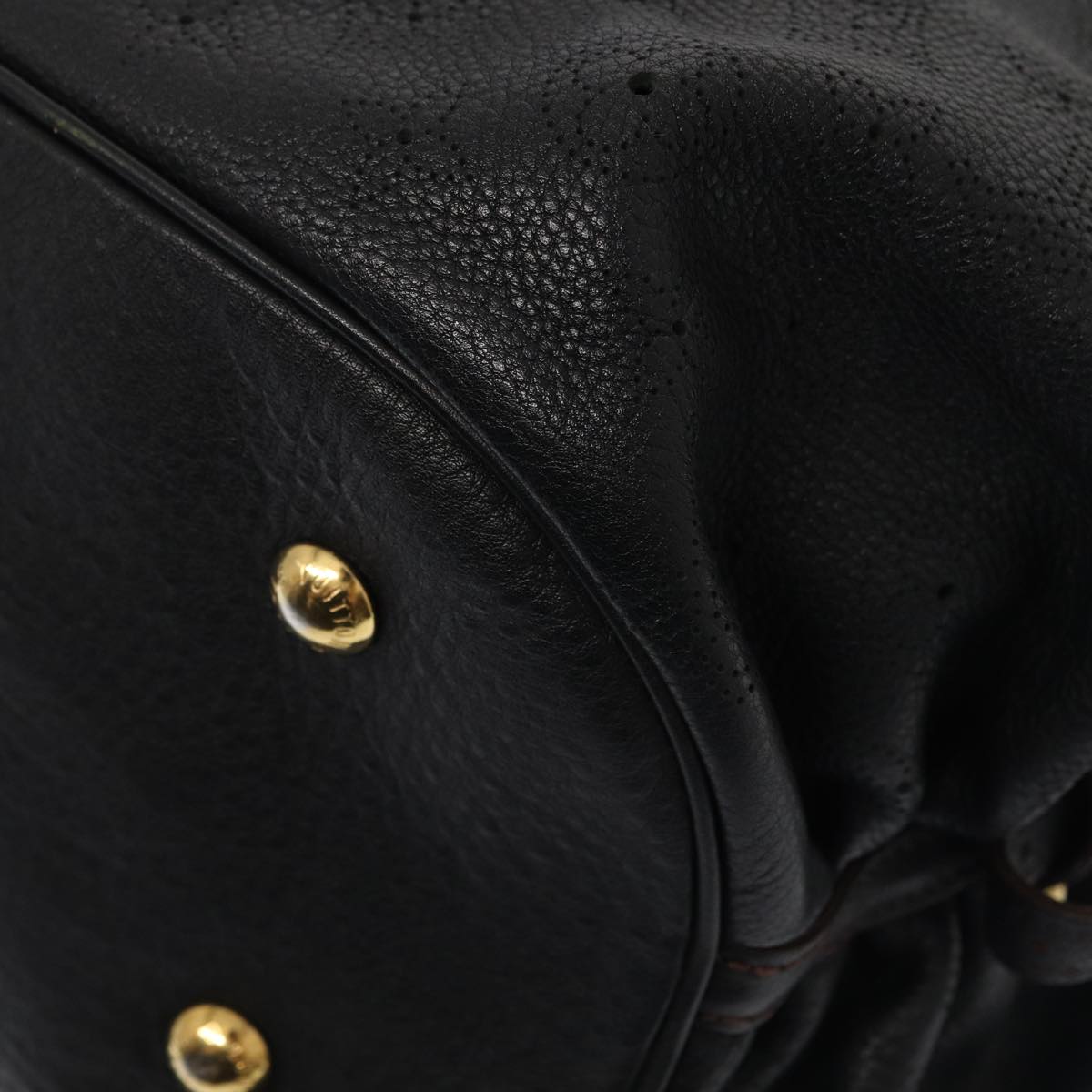 LO-LV bags 2996