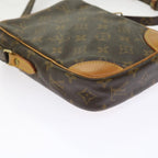 LO-LV bags 2046