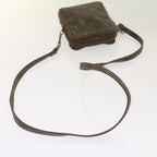 LO-LV bags 2047