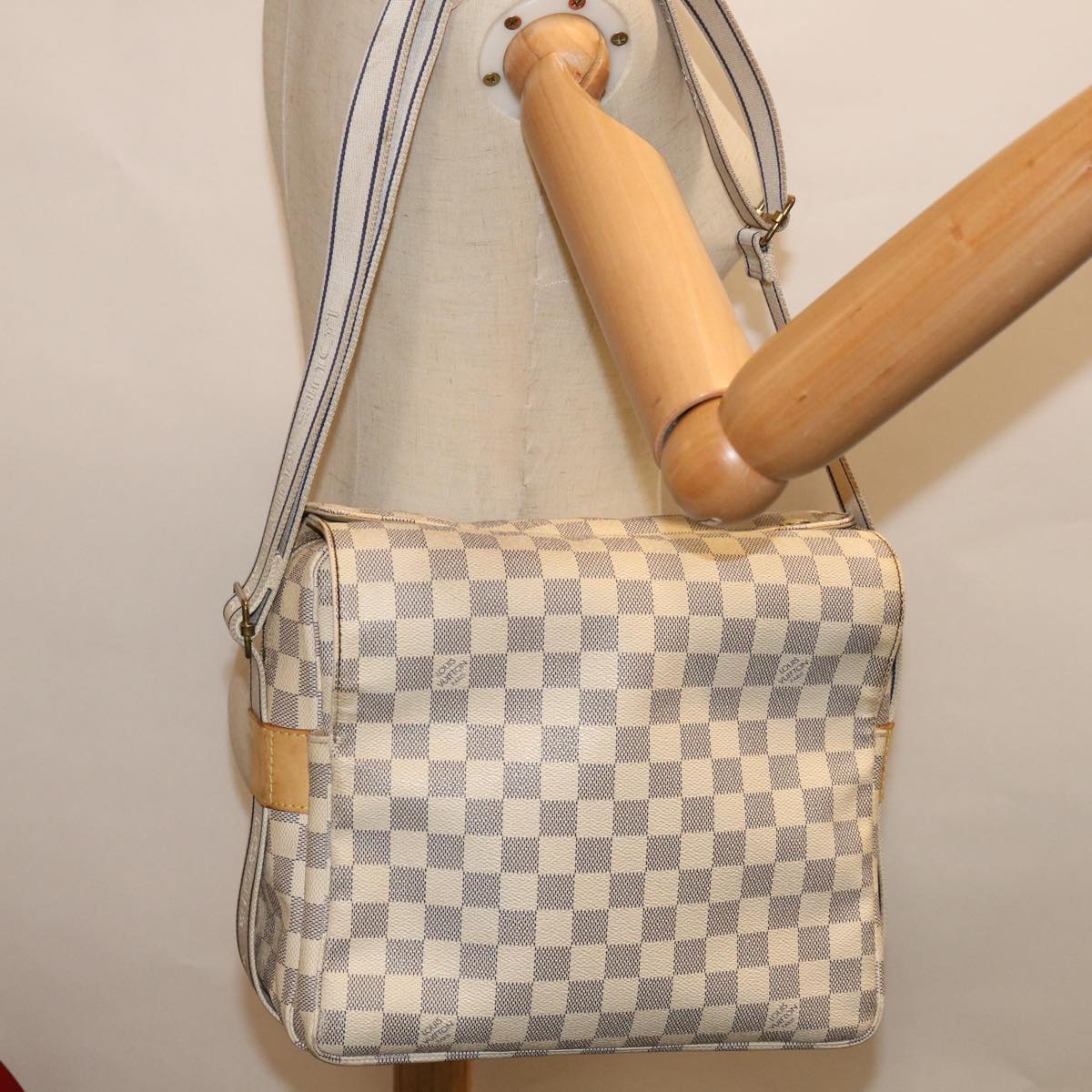 LO-LV bags 6588