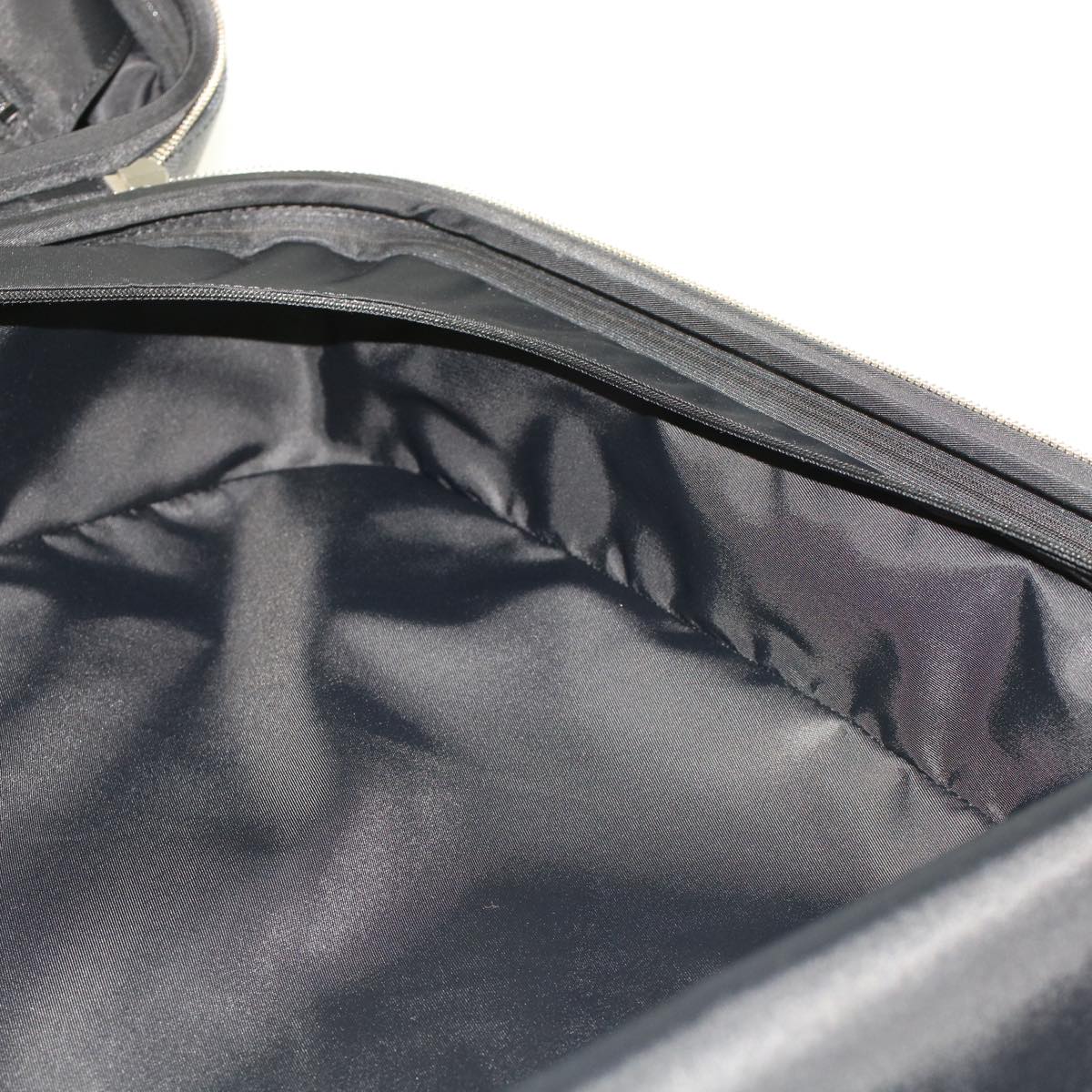 LO-LV bags 3008